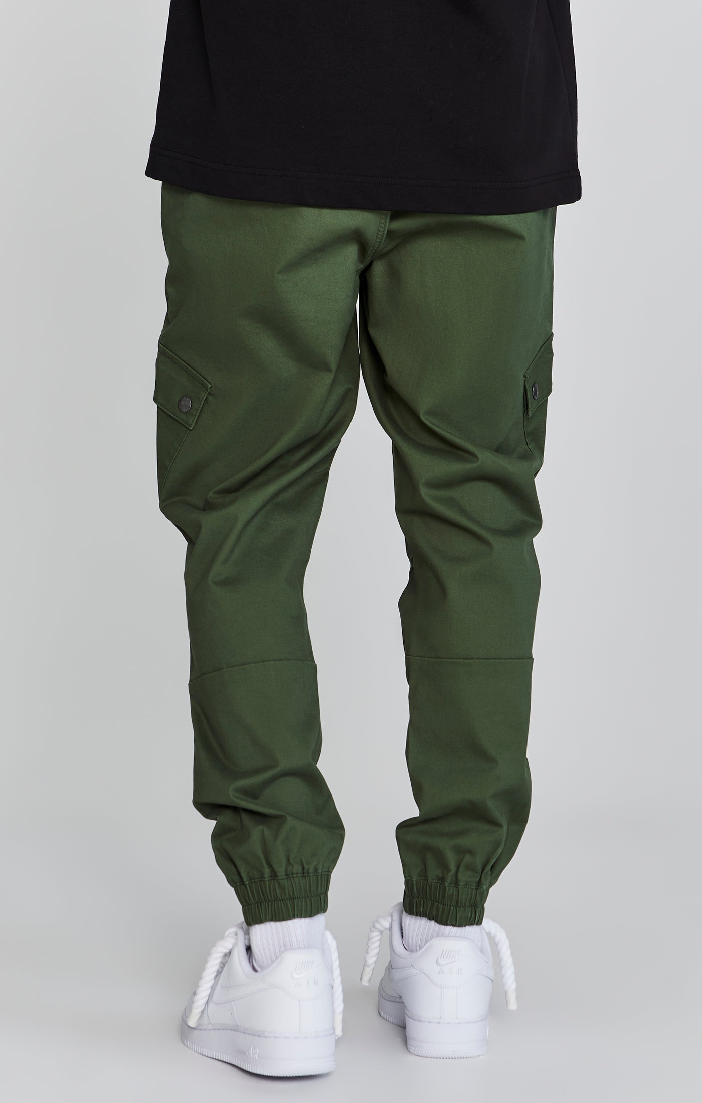 Pantaloni Cargo in verde Pantaloni Khaki SikSilk