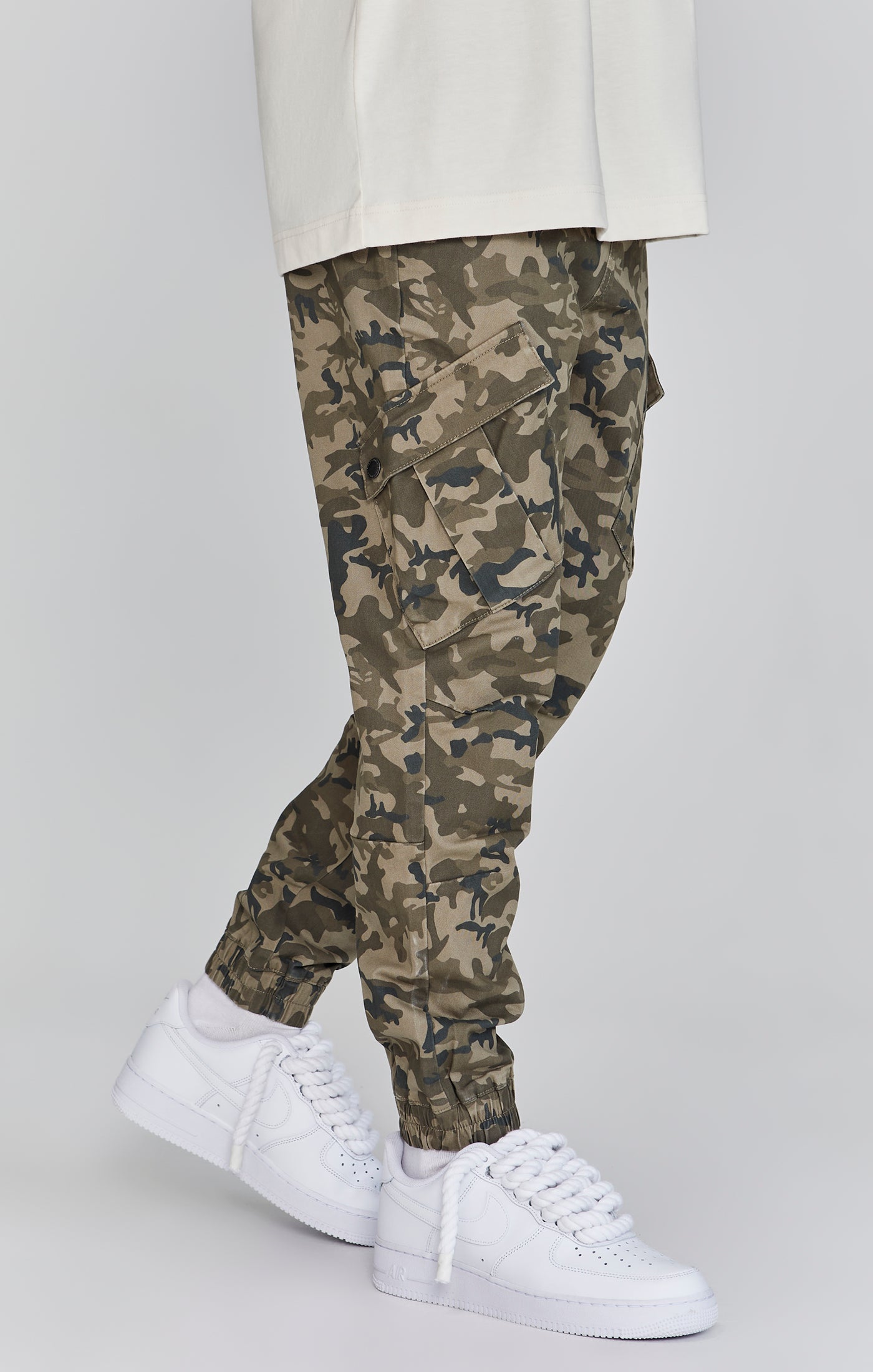 Pantaloni cargo in verde mimetico Pantaloni SikSilk