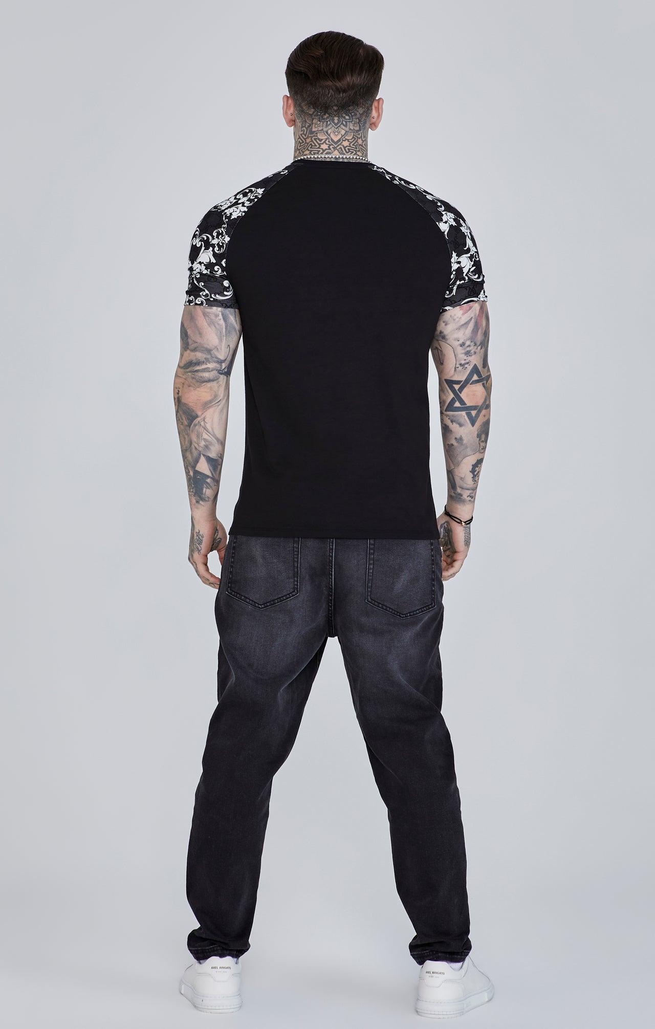 Maglietta veneziana in nero Magliette SikSilk