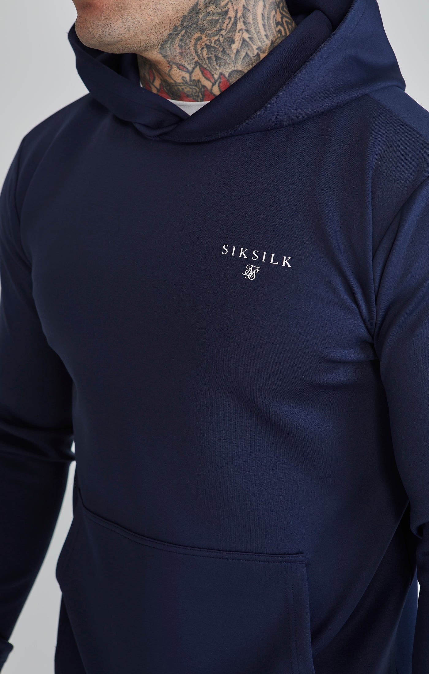 Felpa con cappuccio Essentials Poly in Marina Felpa con cappuccio SikSilk