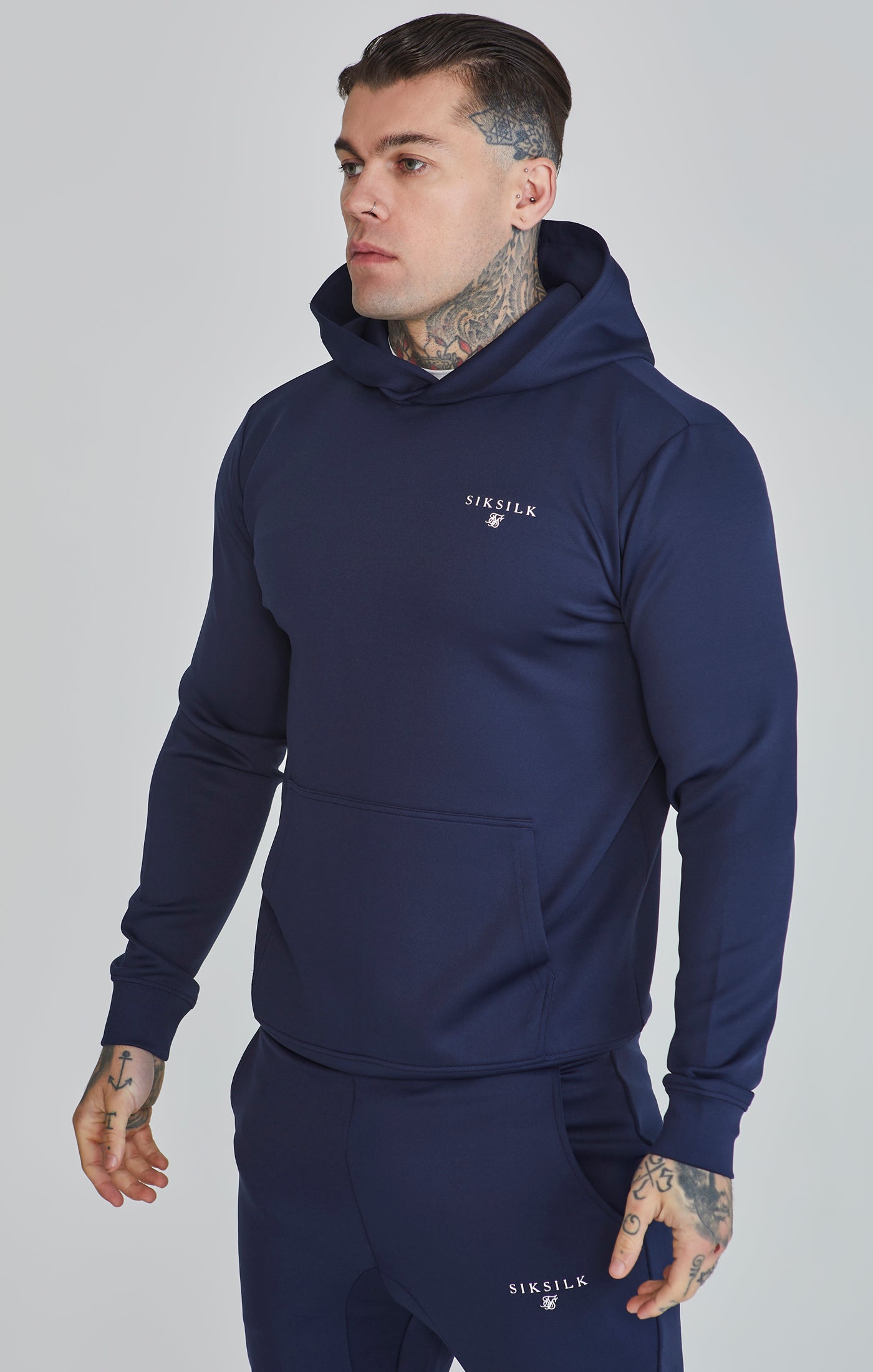 Felpa con cappuccio Essentials Poly in Marina Felpa con cappuccio SikSilk
