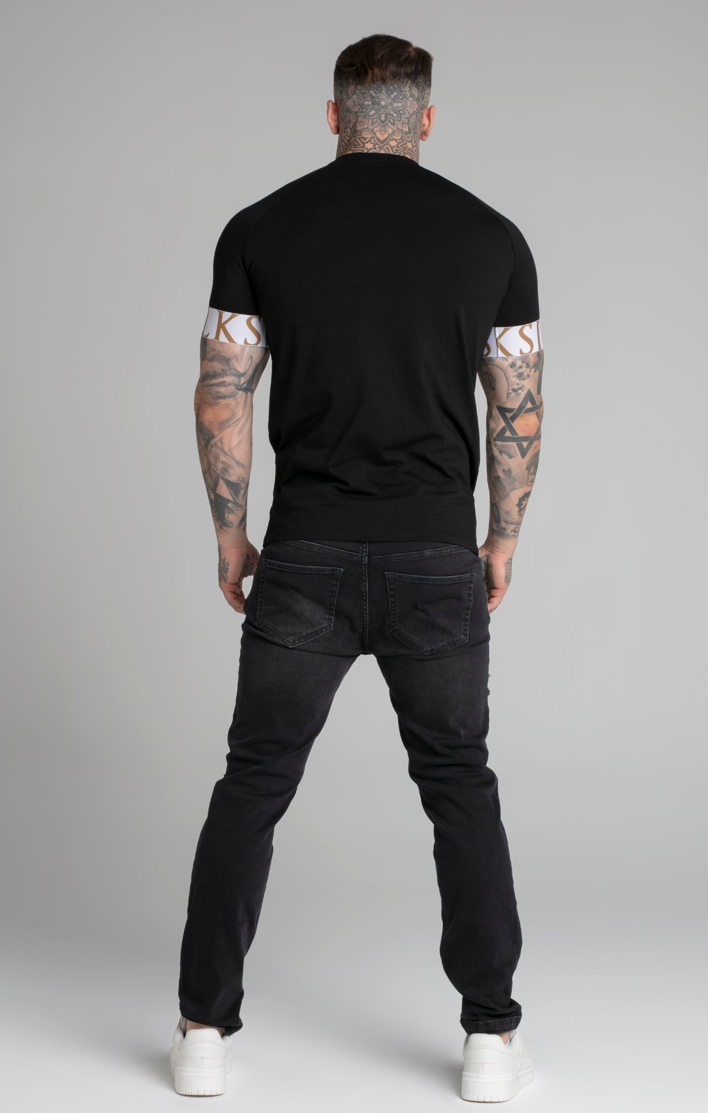 Maglietta Tech in nero Magliette SikSilk