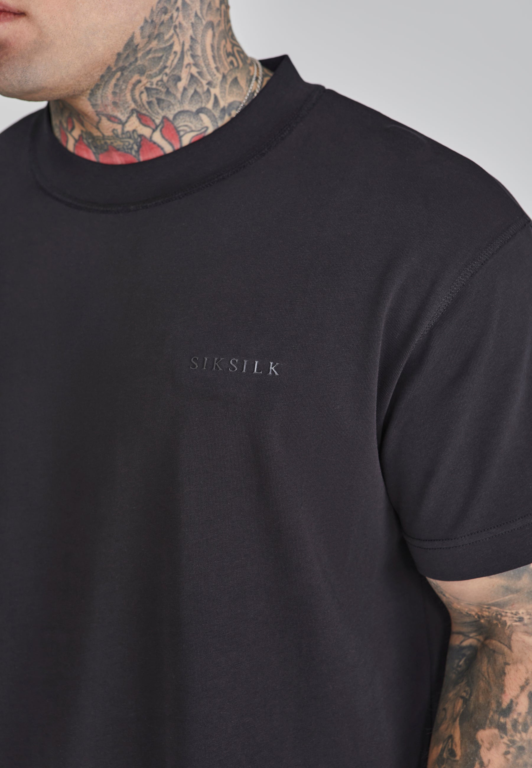 Maglietta oversize in nero Magliette SikSilk
