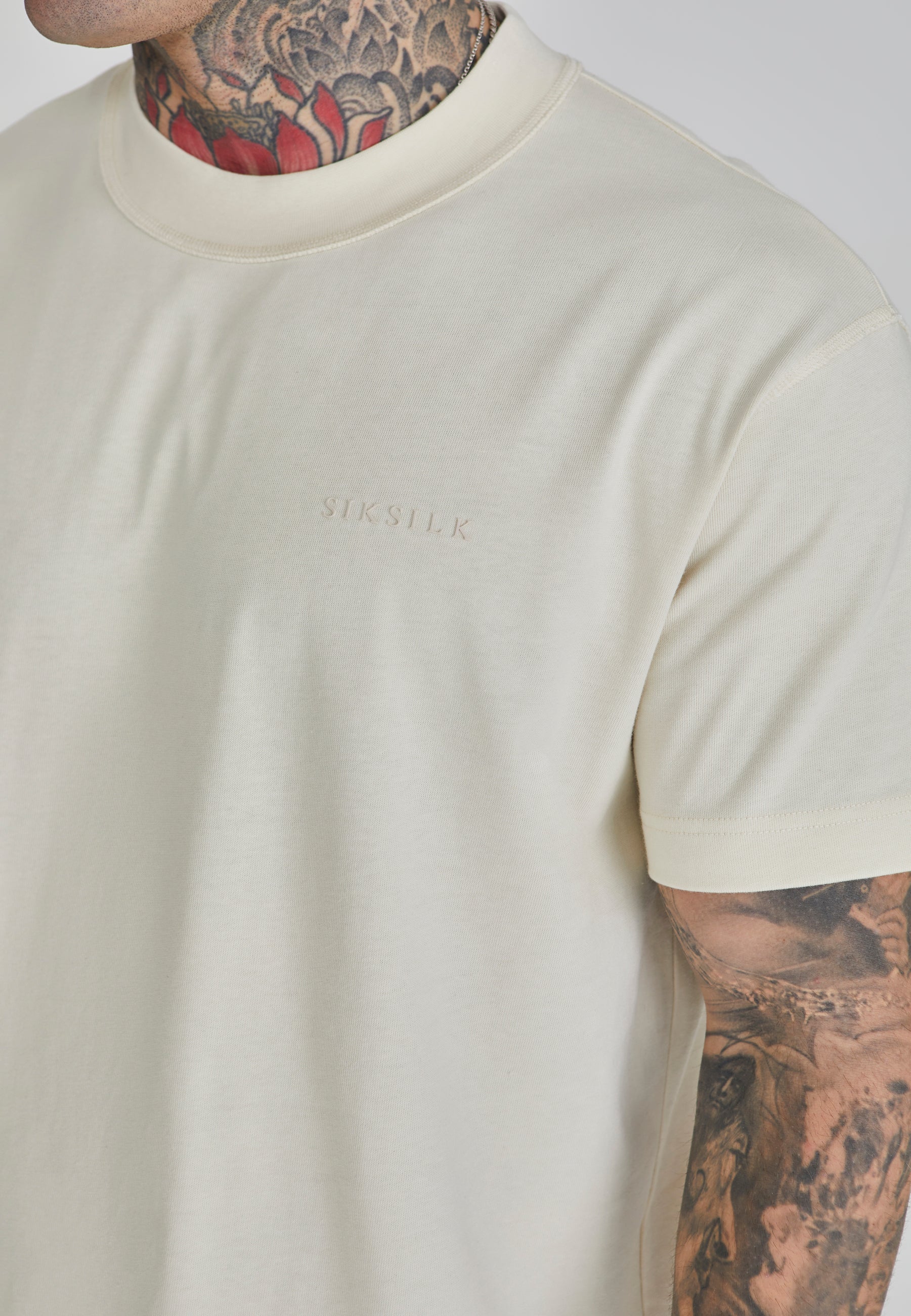 T-shirt oversize in beige T-shirt SikSilk