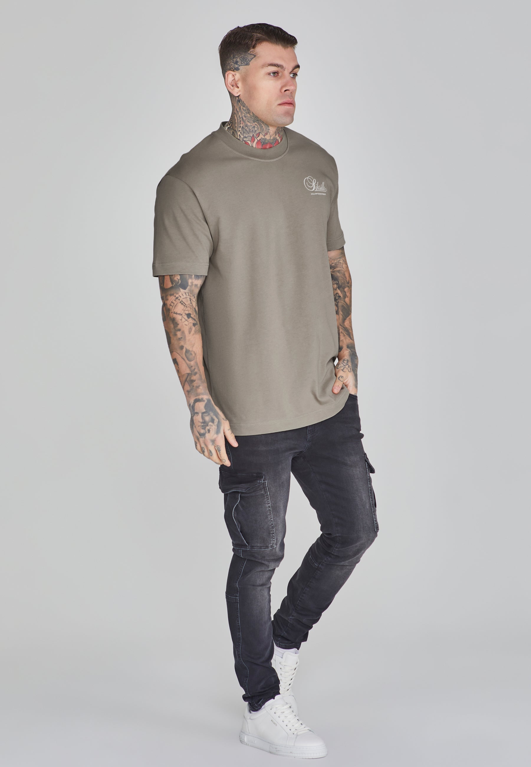 Maglietta grafica in kaki T-shirt SikSilk