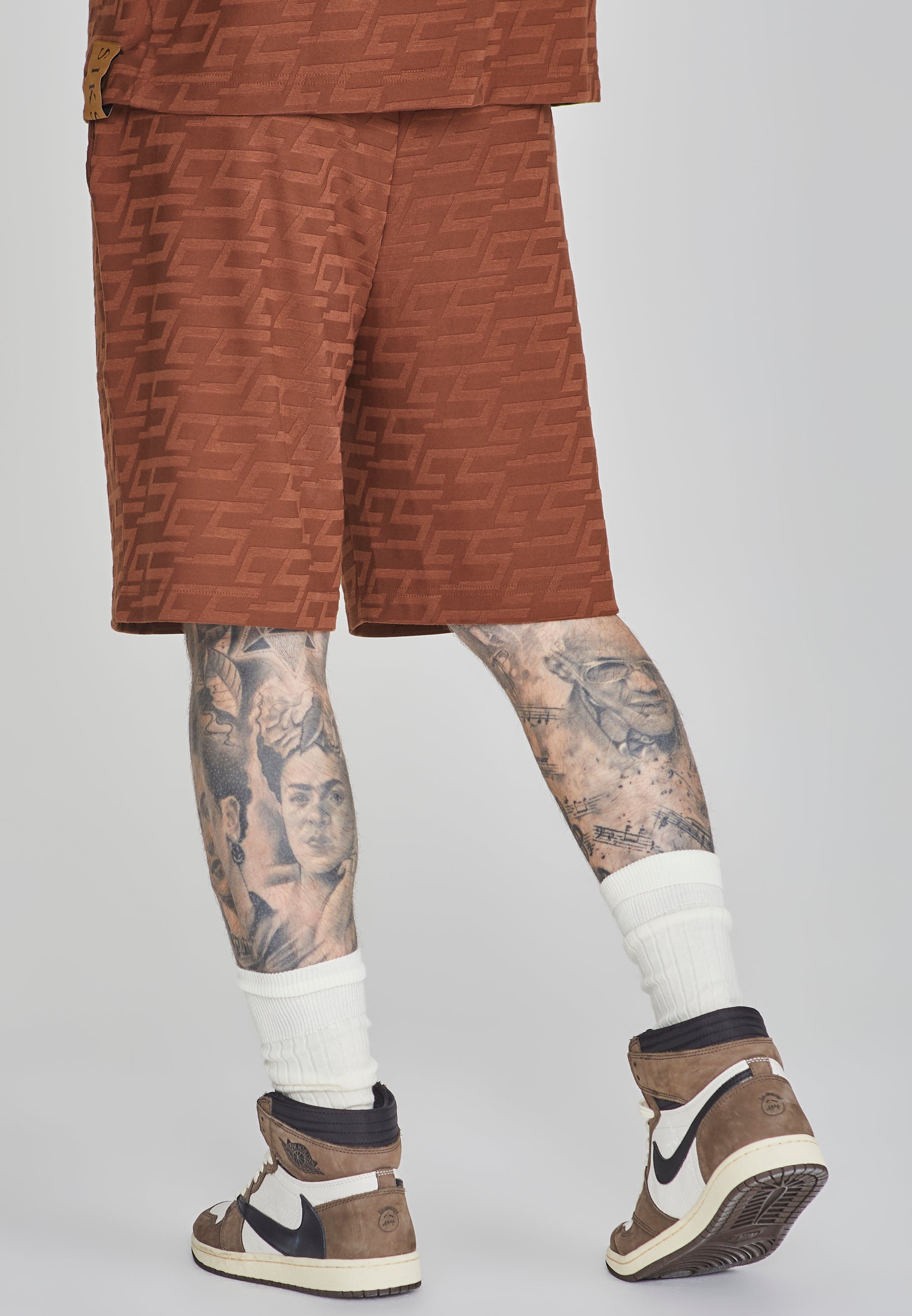 Pantaloncini in spugna in marrone SikSilk