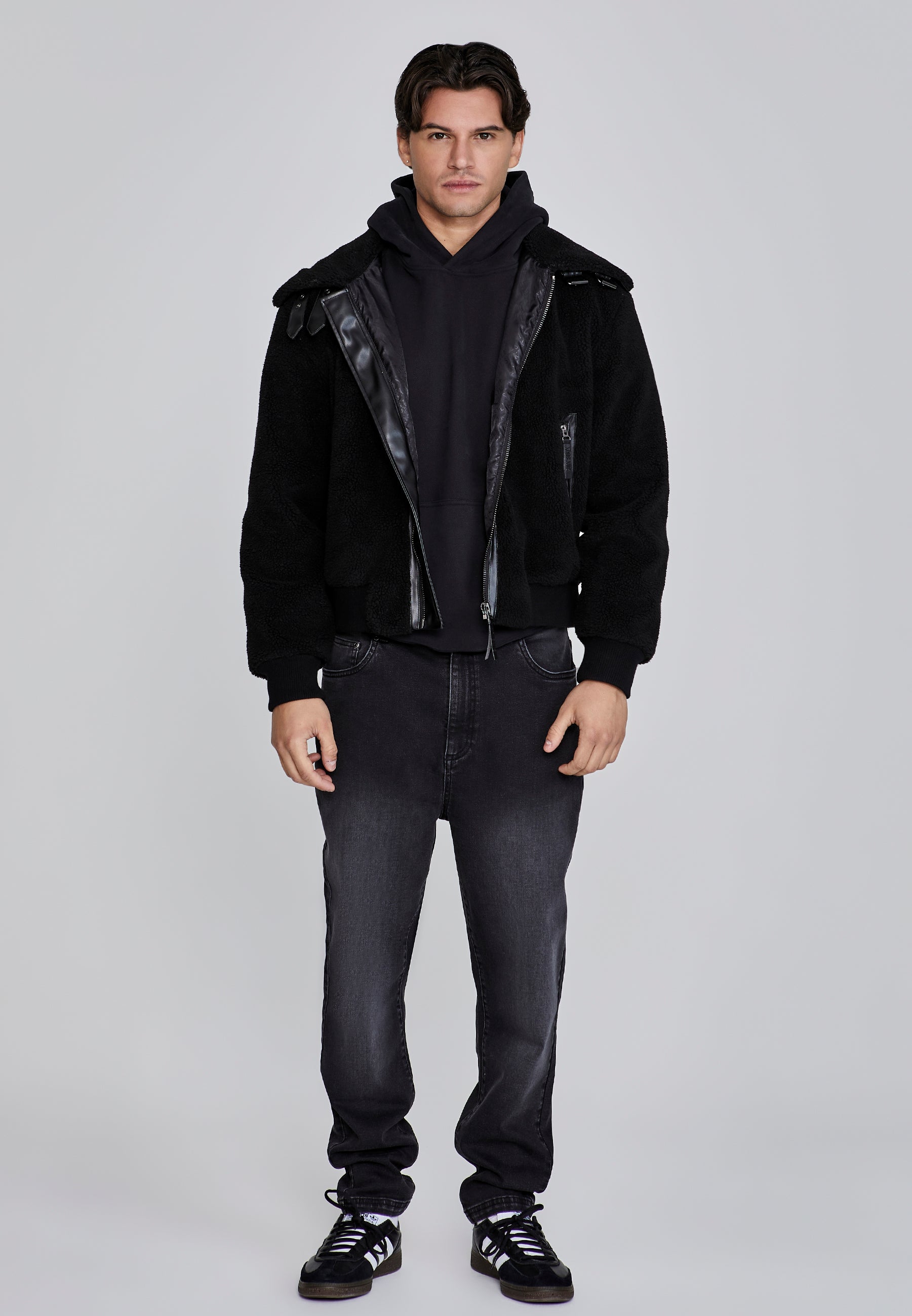 Giacca bomber Sherpa in nero Giacche SikSilk