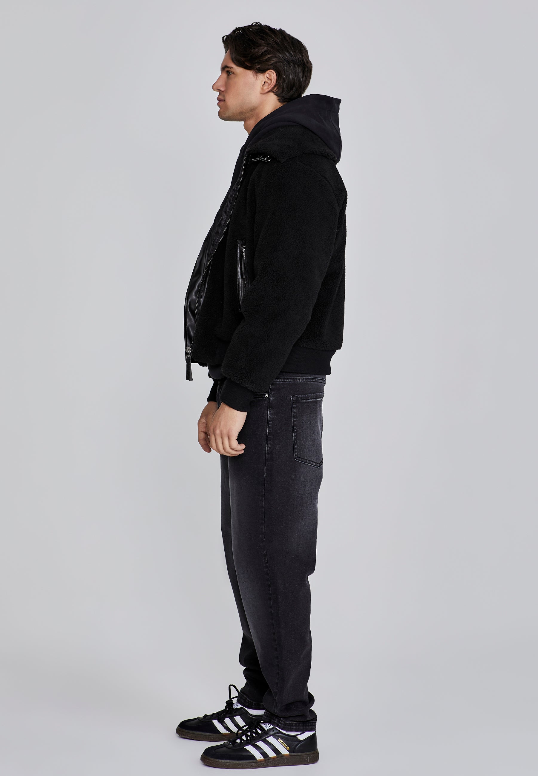 Giacca bomber Sherpa in nero Giacche SikSilk