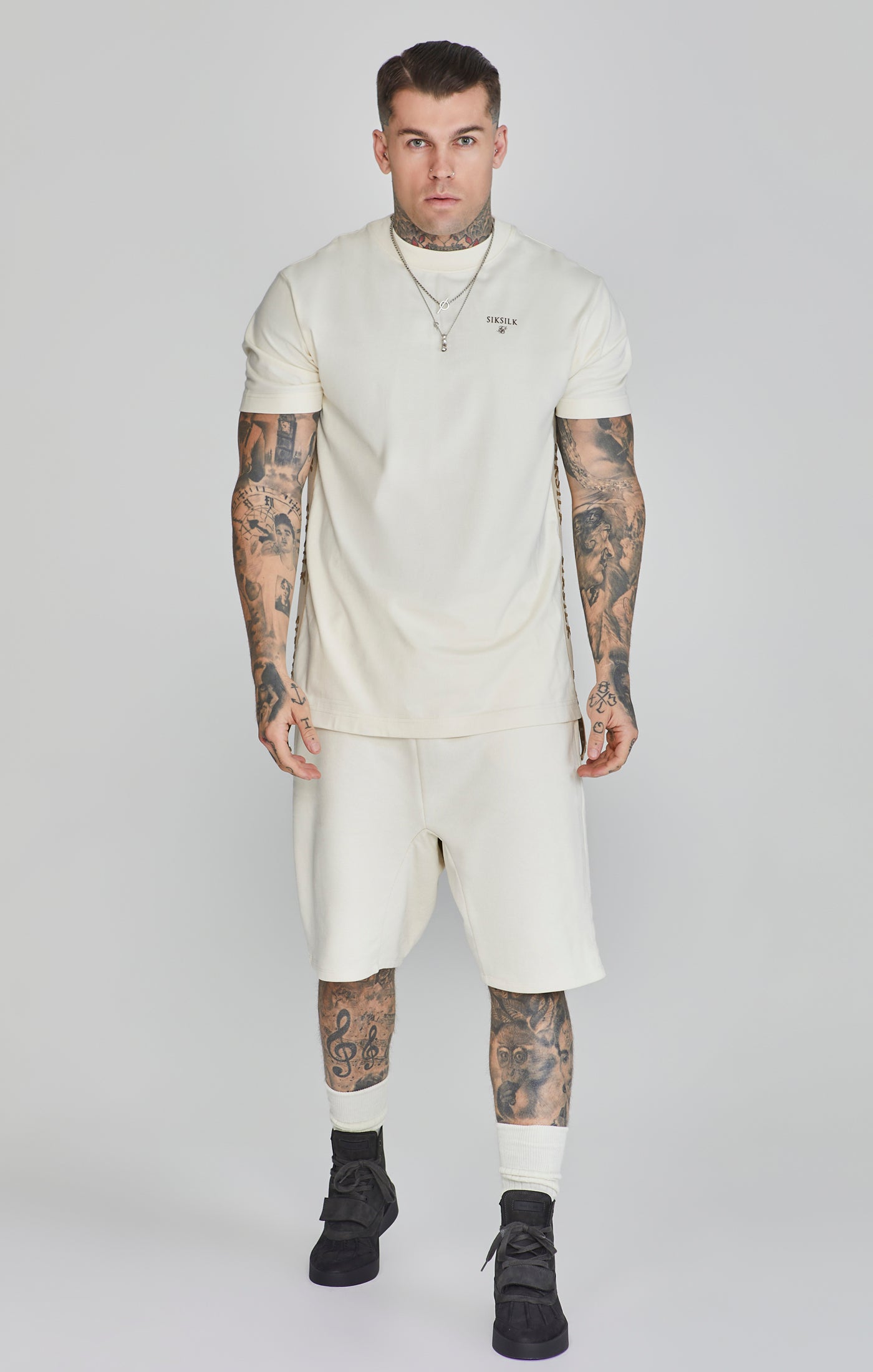 Maglietta oversize in ecru T-shirt SikSilk