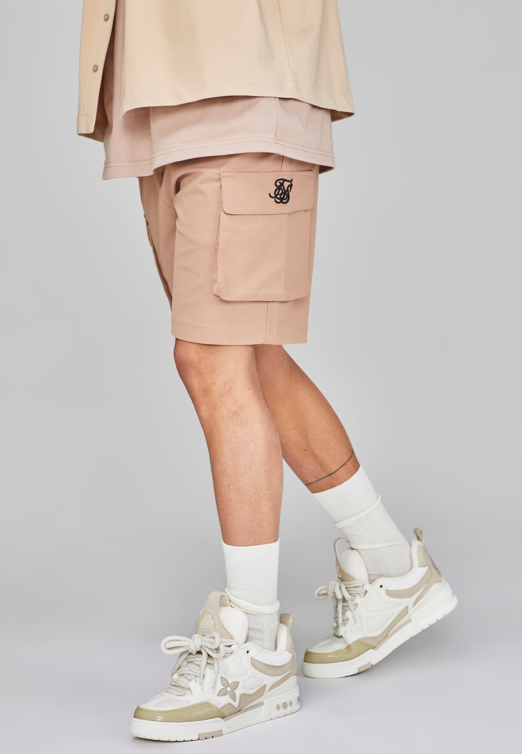 Pantaloncini Cargo in marrone SikSilk