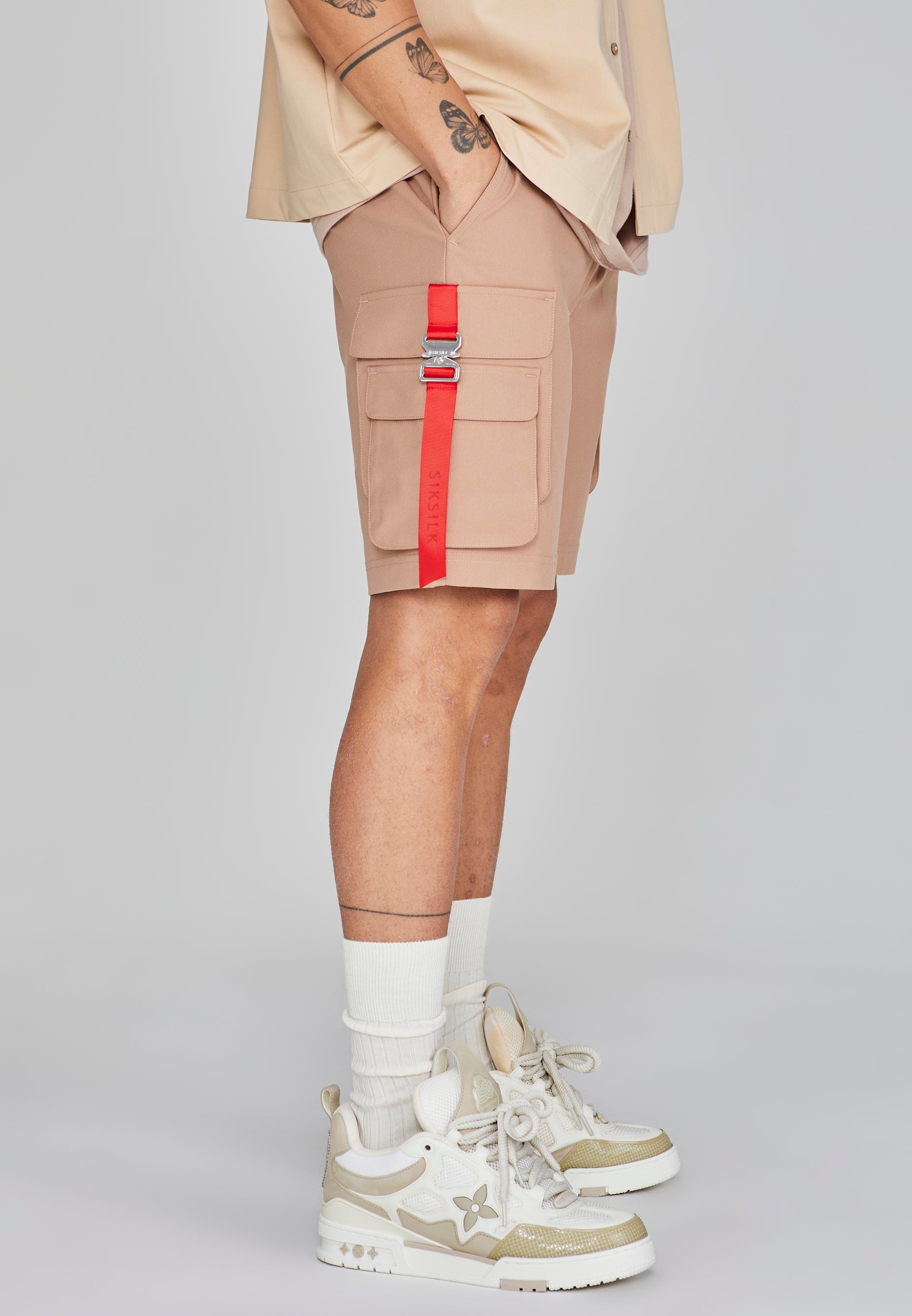 Pantaloncini Cargo in marrone SikSilk