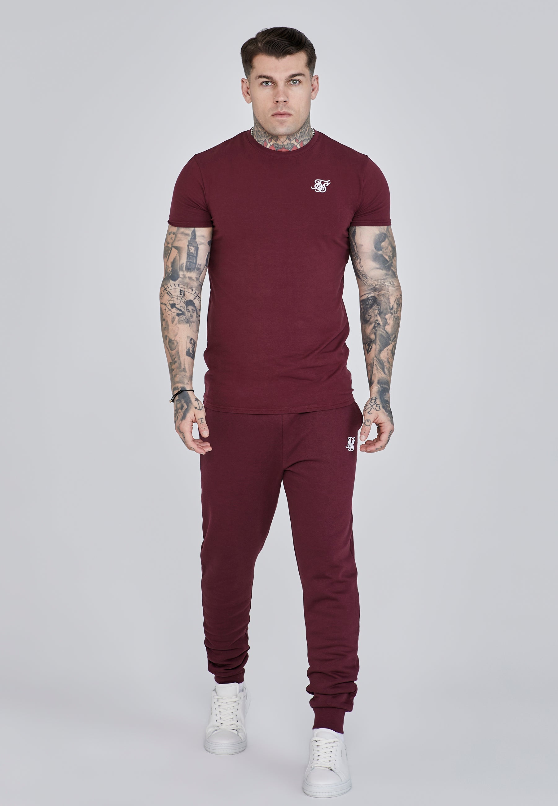 T-shirt Essentials in Borgogna T-shirt SikSilk