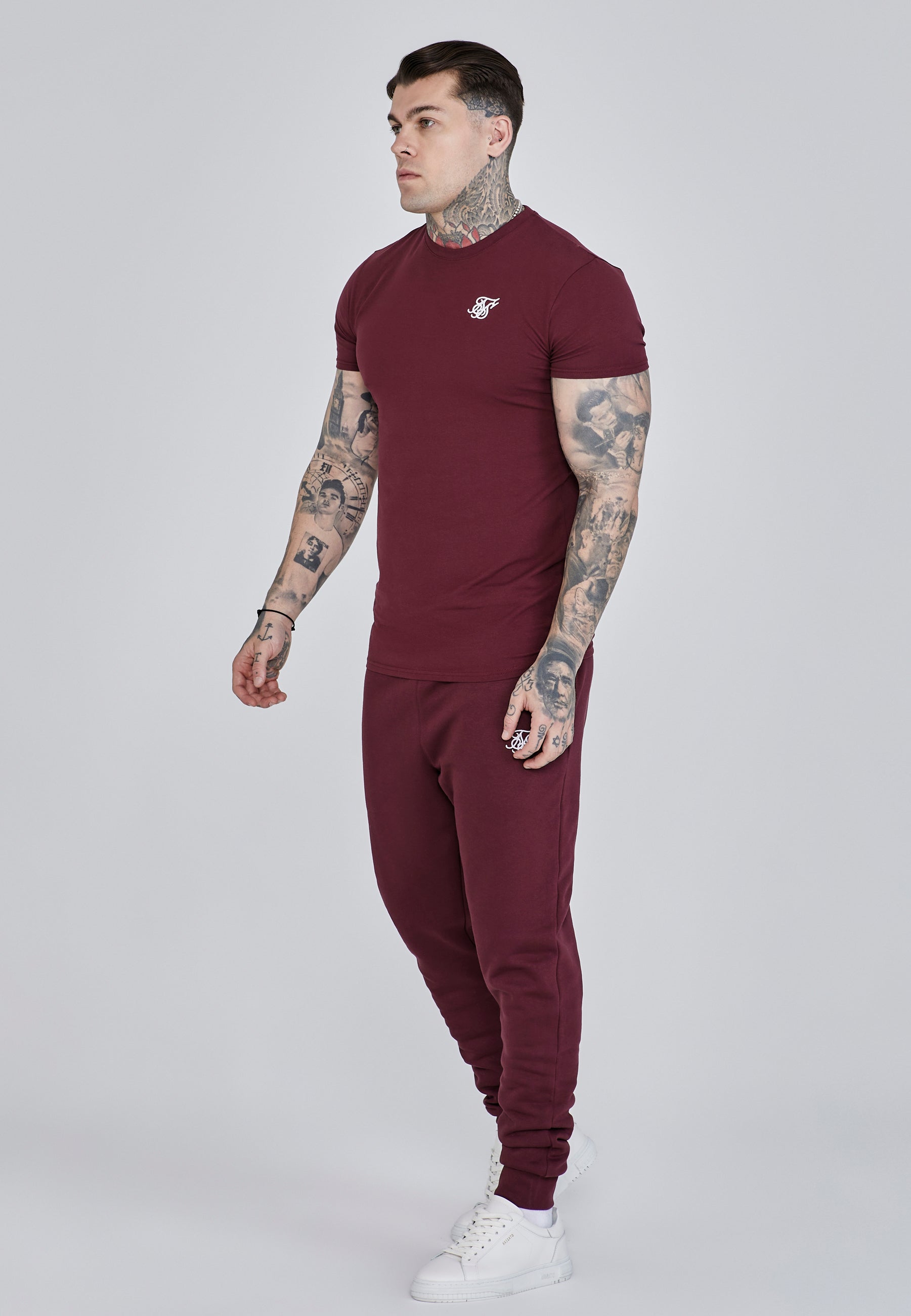 T-shirt Essentials in Borgogna T-shirt SikSilk