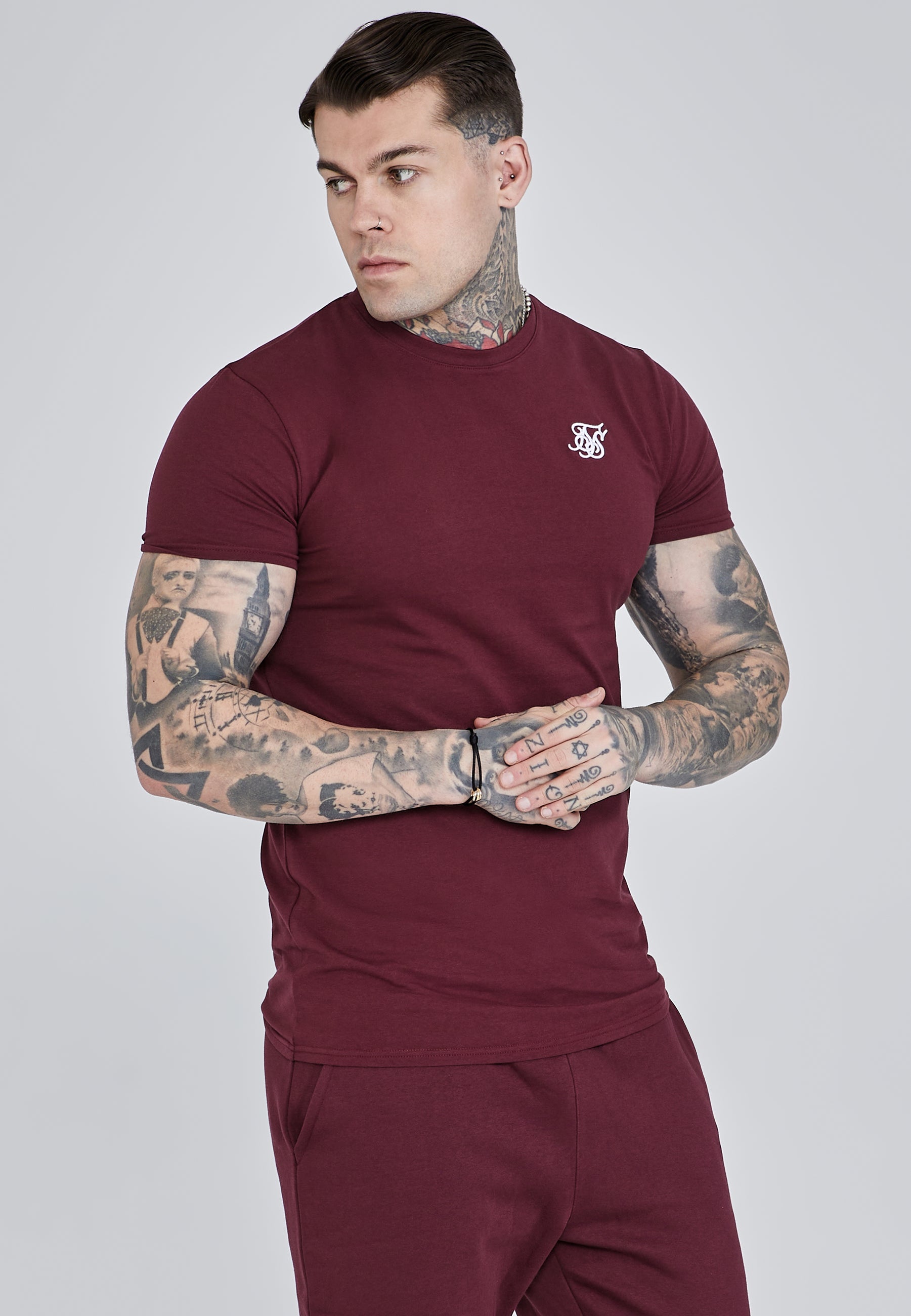 T-shirt Essentials in Borgogna T-shirt SikSilk