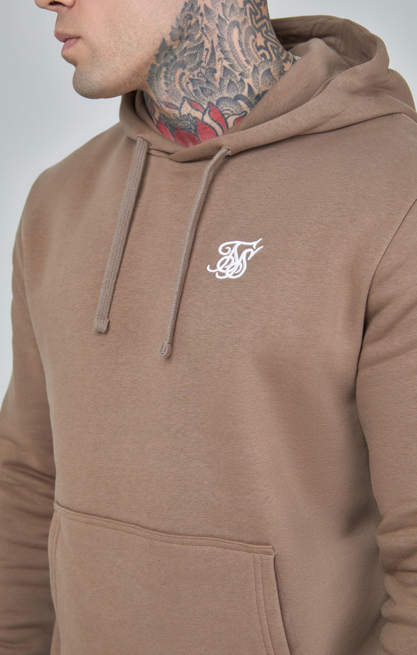 Essentials Felpa con cappuccio Overhead in marrone Felpa con cappuccio SikSilk