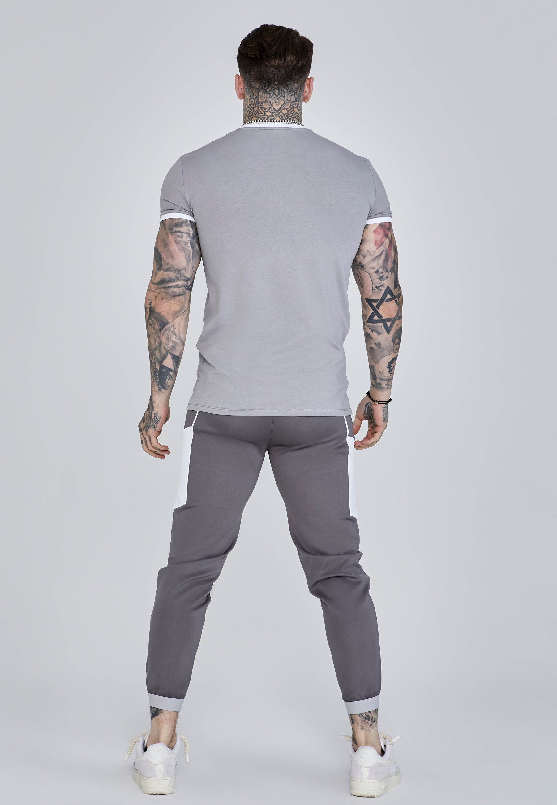 Maglietta Ringer in grigio Magliette SikSilk