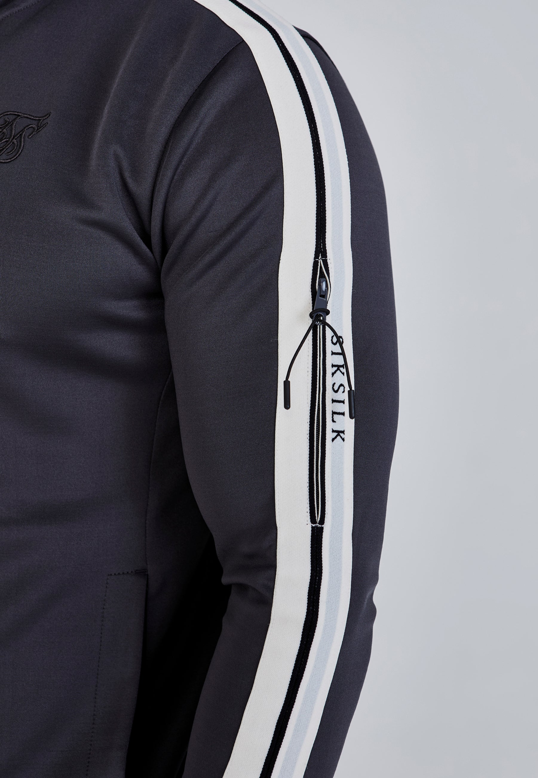 Felpa con cappuccio e zip integrale in grigio SikSilk