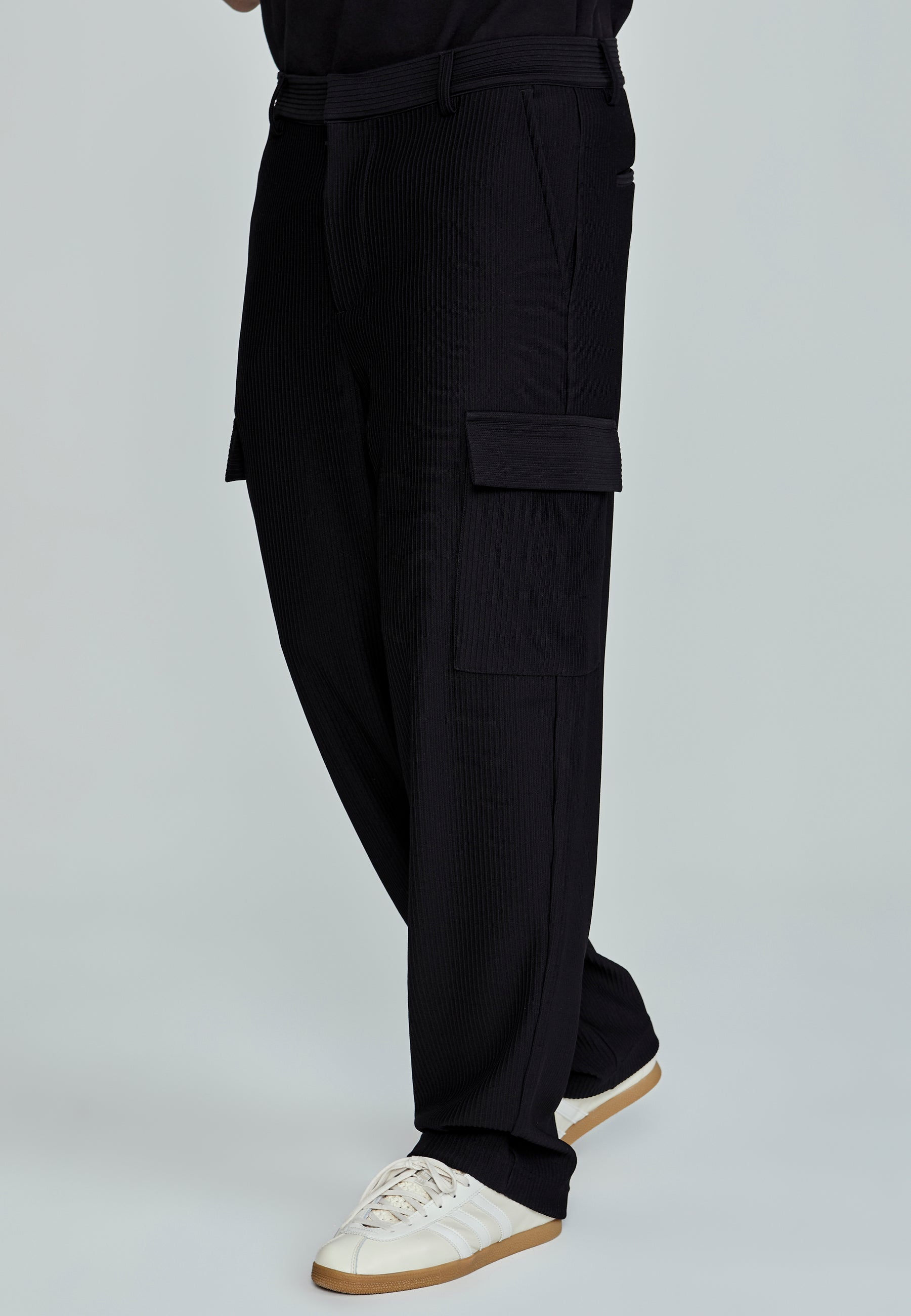 Pantaloni Cargo in nero Pantaloni SikSilk