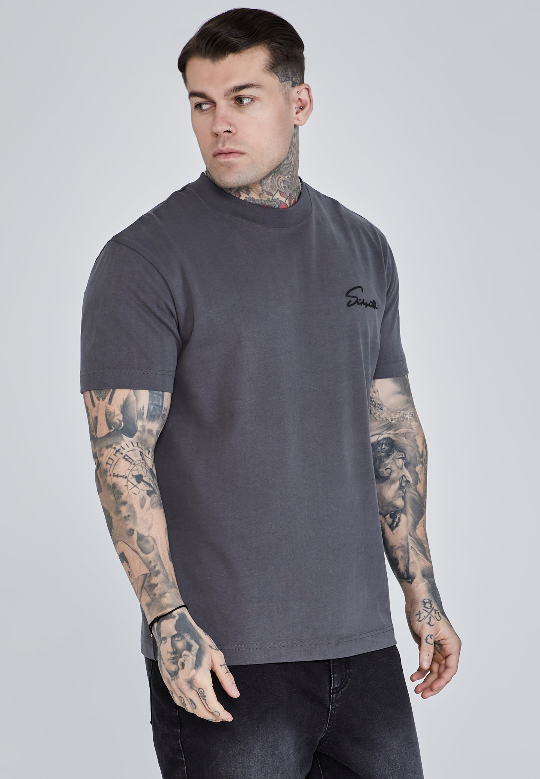 Maglietta Script in grigio Magliette SikSilk