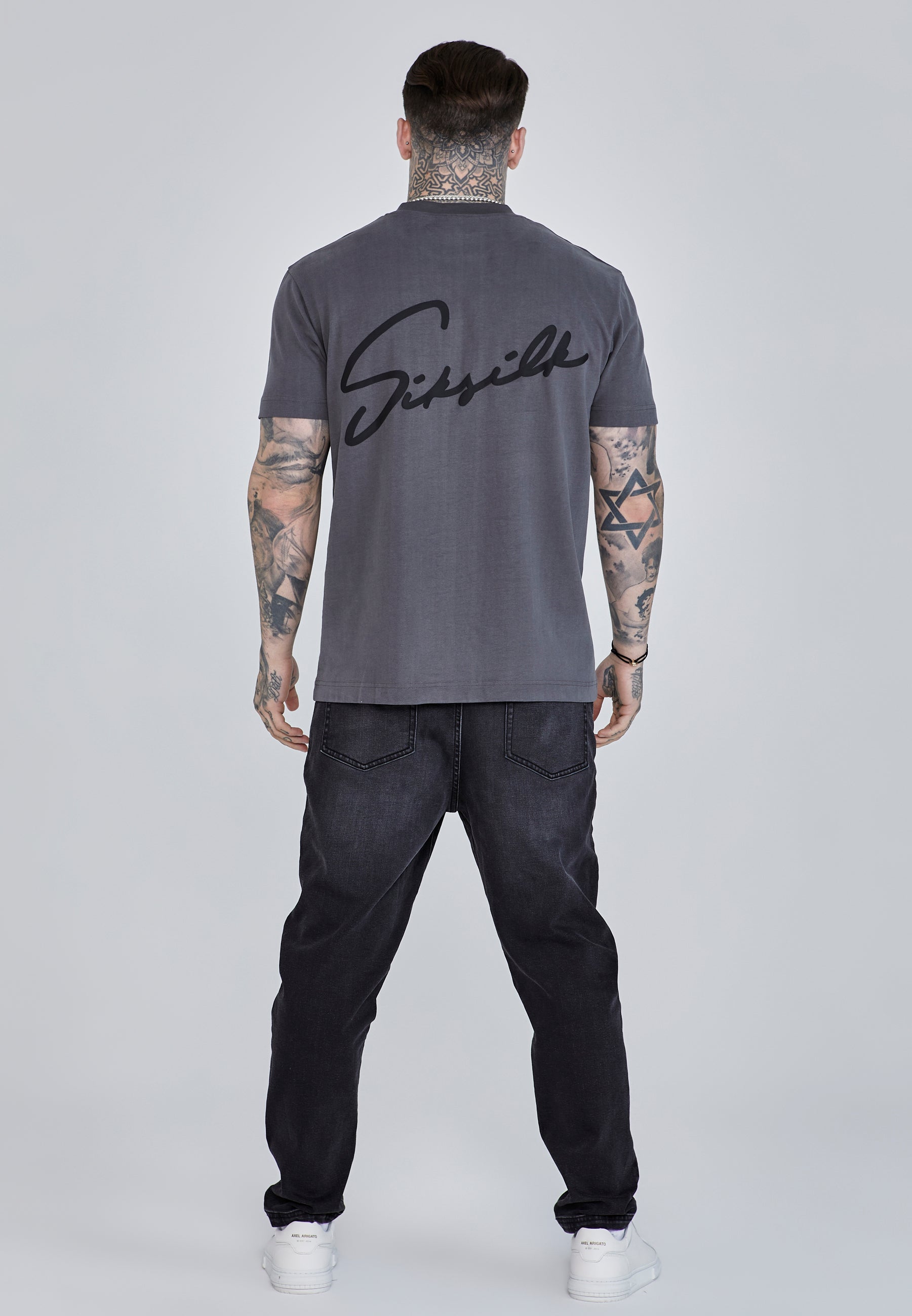 Maglietta Script in grigio Magliette SikSilk