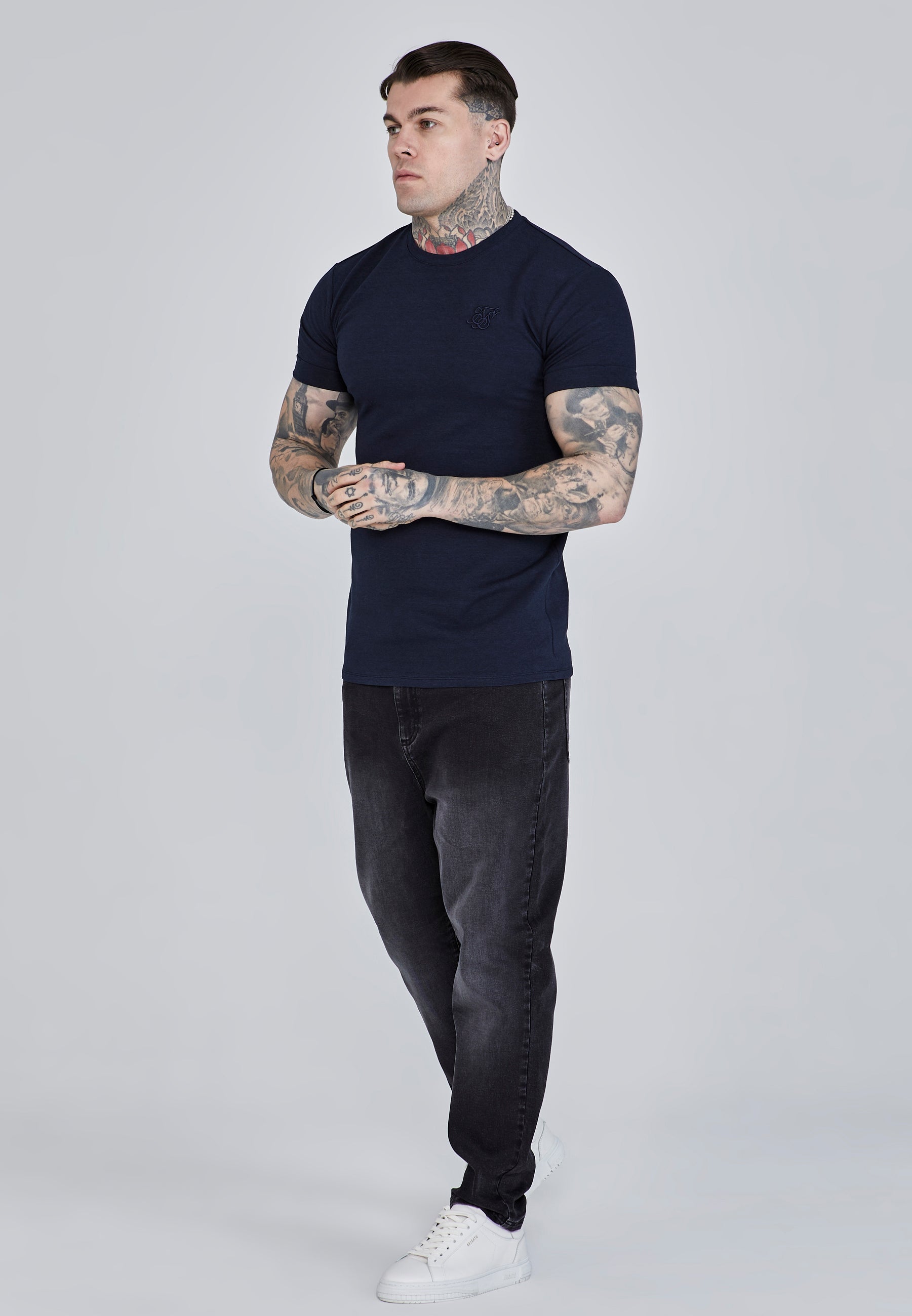 Maglietta con manica arrotolata in blu T-shirt SikSilk