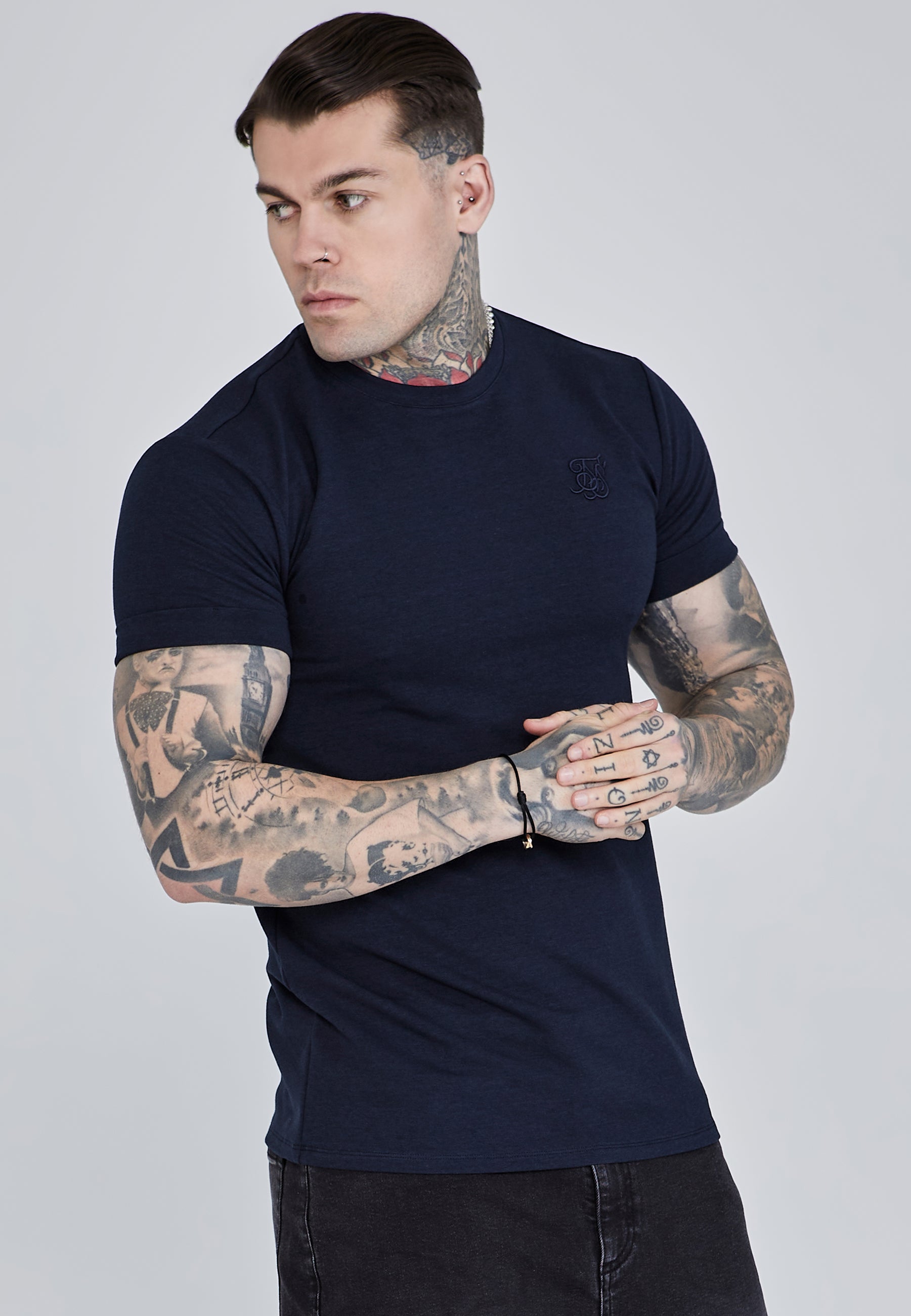 Maglietta con manica arrotolata in blu T-shirt SikSilk