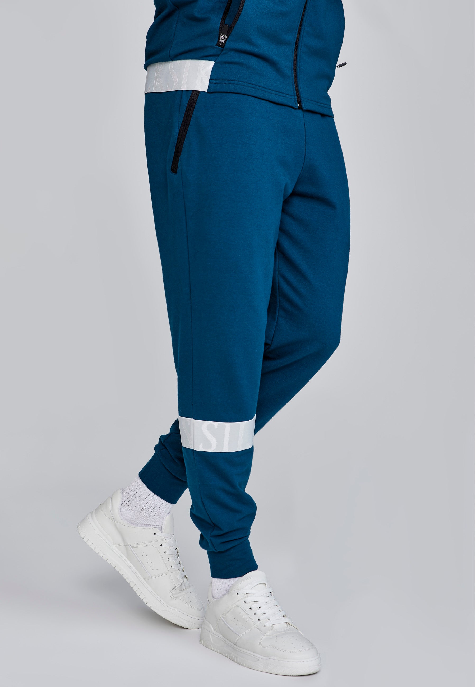 Joggers dinamici in pantaloni blu SikSilk
