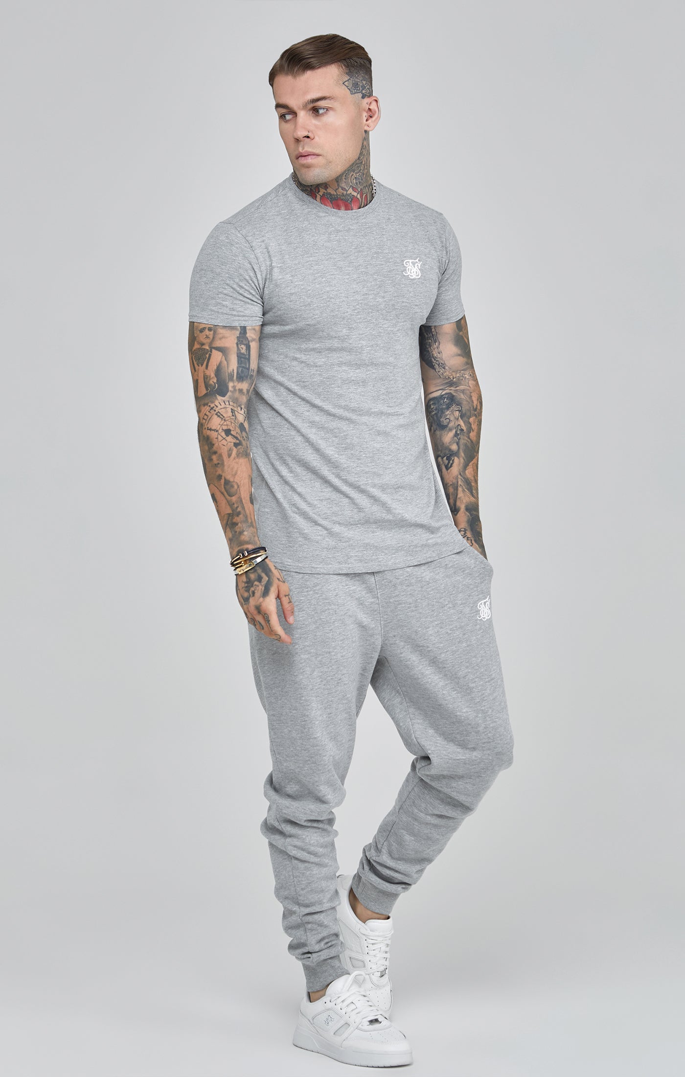 Maglietta Essentials in grigio marna Magliette SikSilk