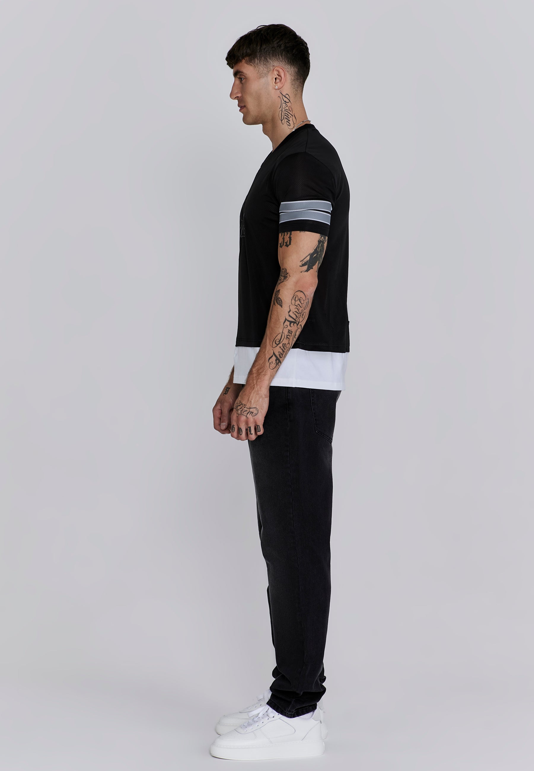 Maglietta sportiva in nero Magliette SikSilk