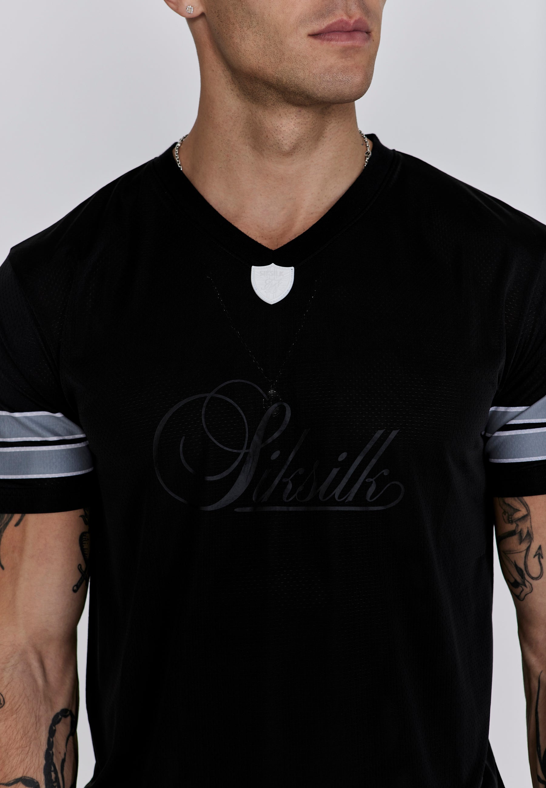 Maglietta sportiva in nero Magliette SikSilk