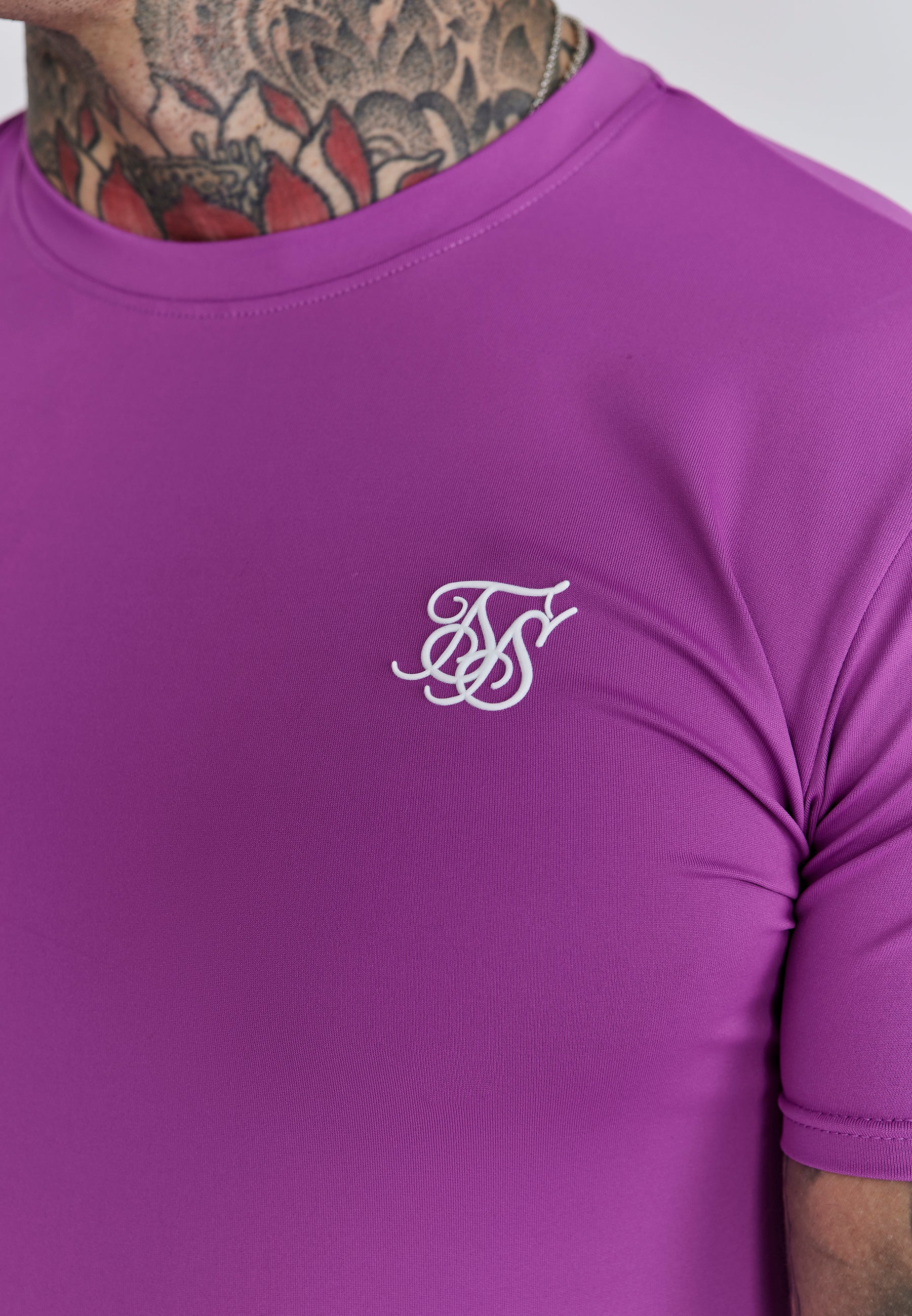 Maglietta Muscle Fit in rosa Magliette SikSilk