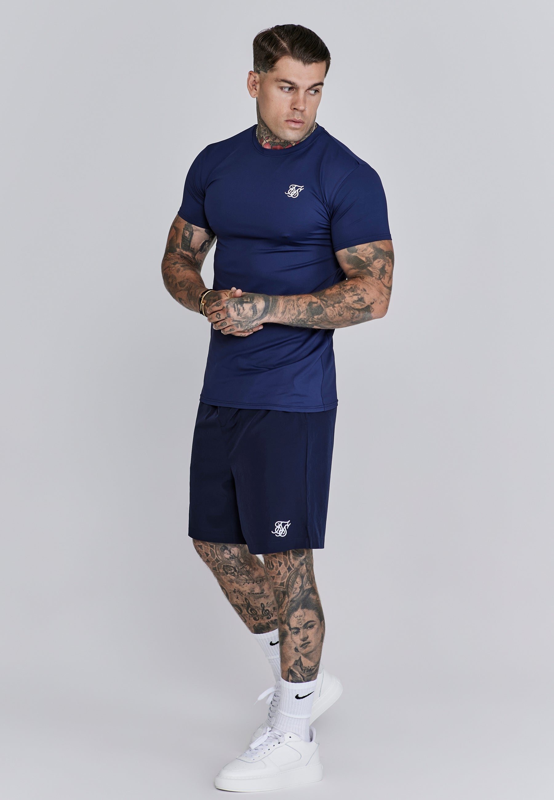 Maglietta Muscle Fit in Navy T-Shirt SikSilk