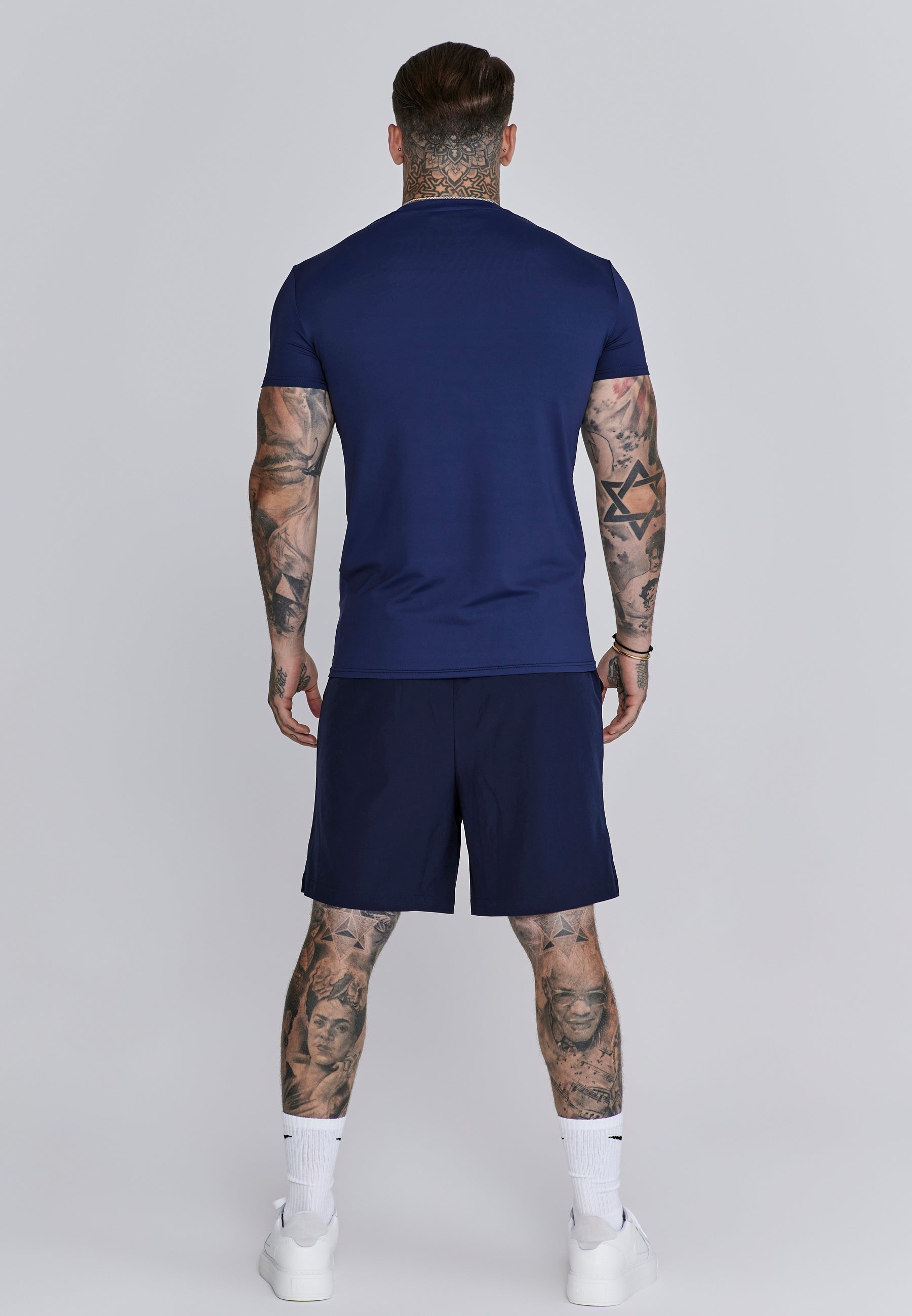 Maglietta Muscle Fit in Navy T-Shirt SikSilk