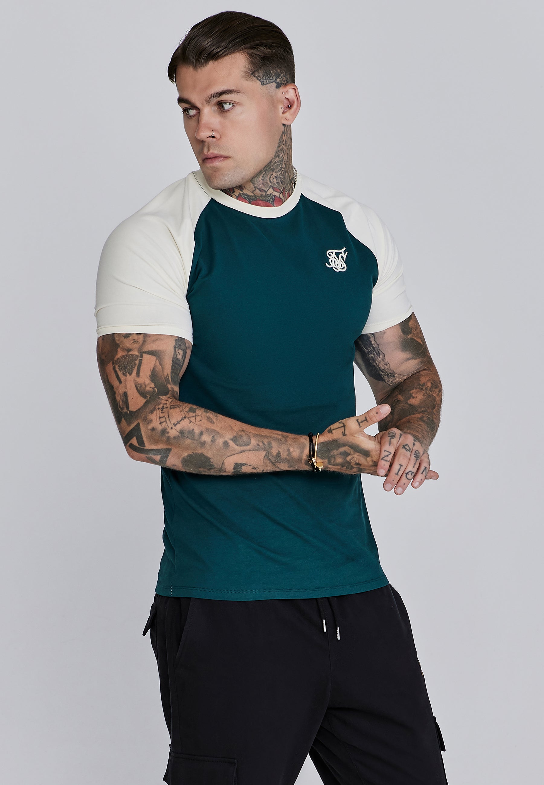 Maglietta Raglan in verde, ecru Magliette SikSilk