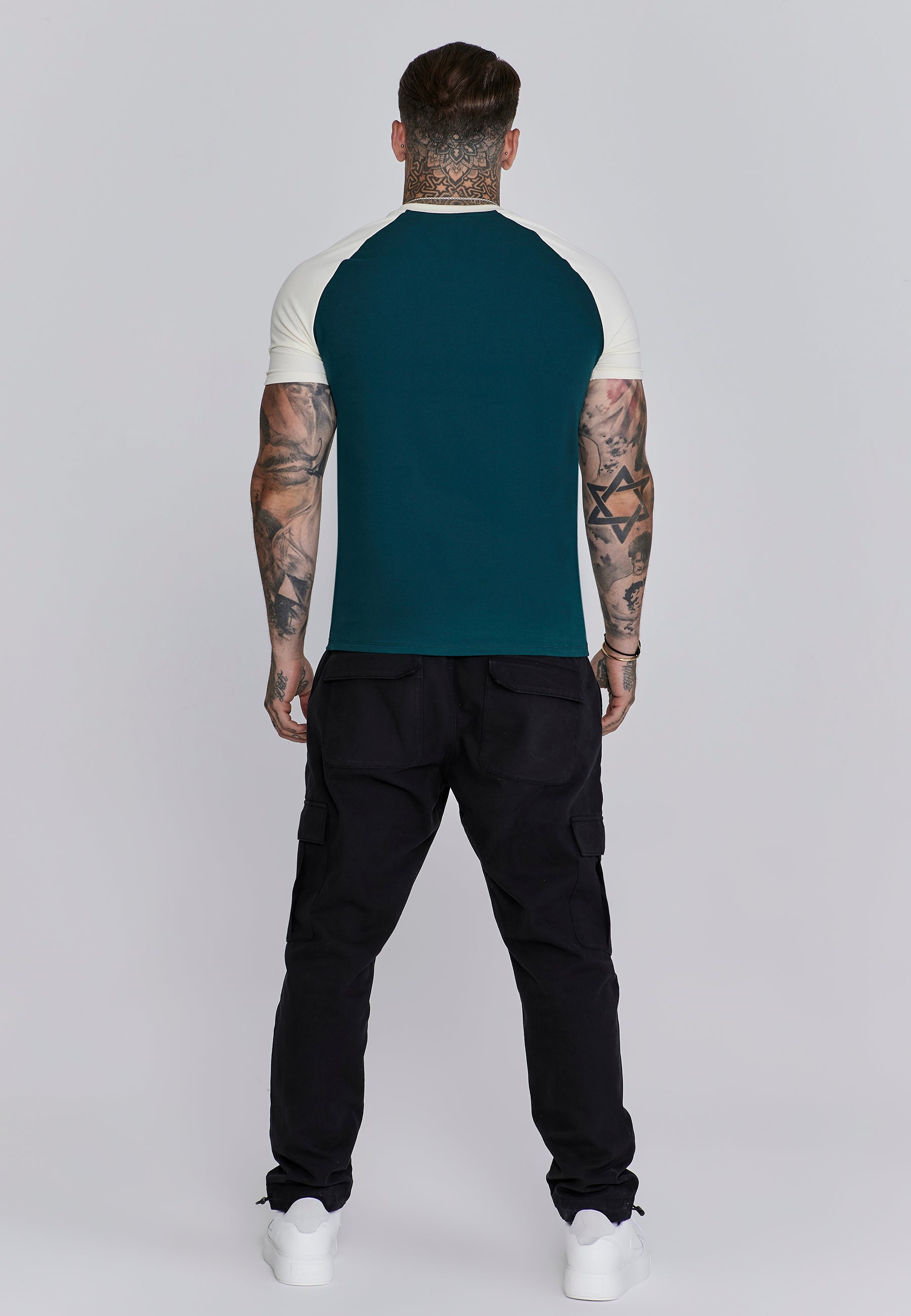 Maglietta Raglan in verde, ecru Magliette SikSilk