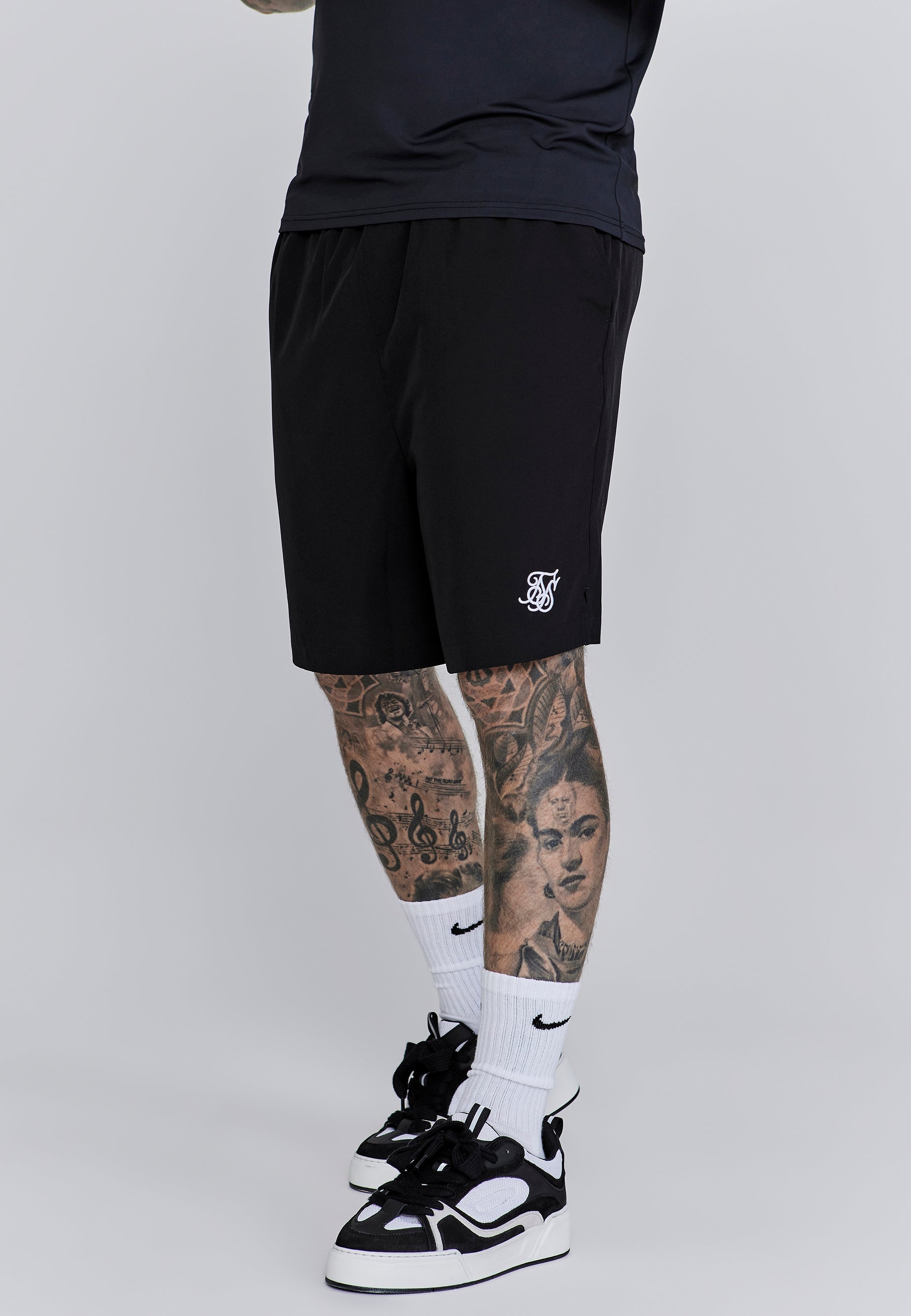 Pantaloncini corti in nero SikSilk