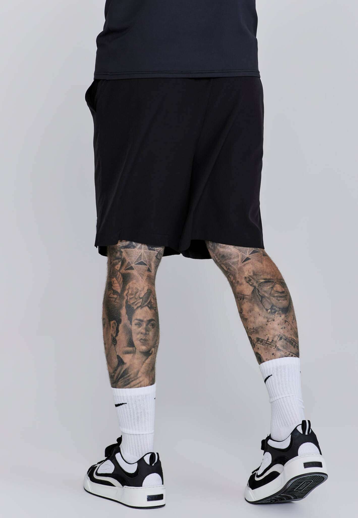Pantaloncini corti in nero SikSilk
