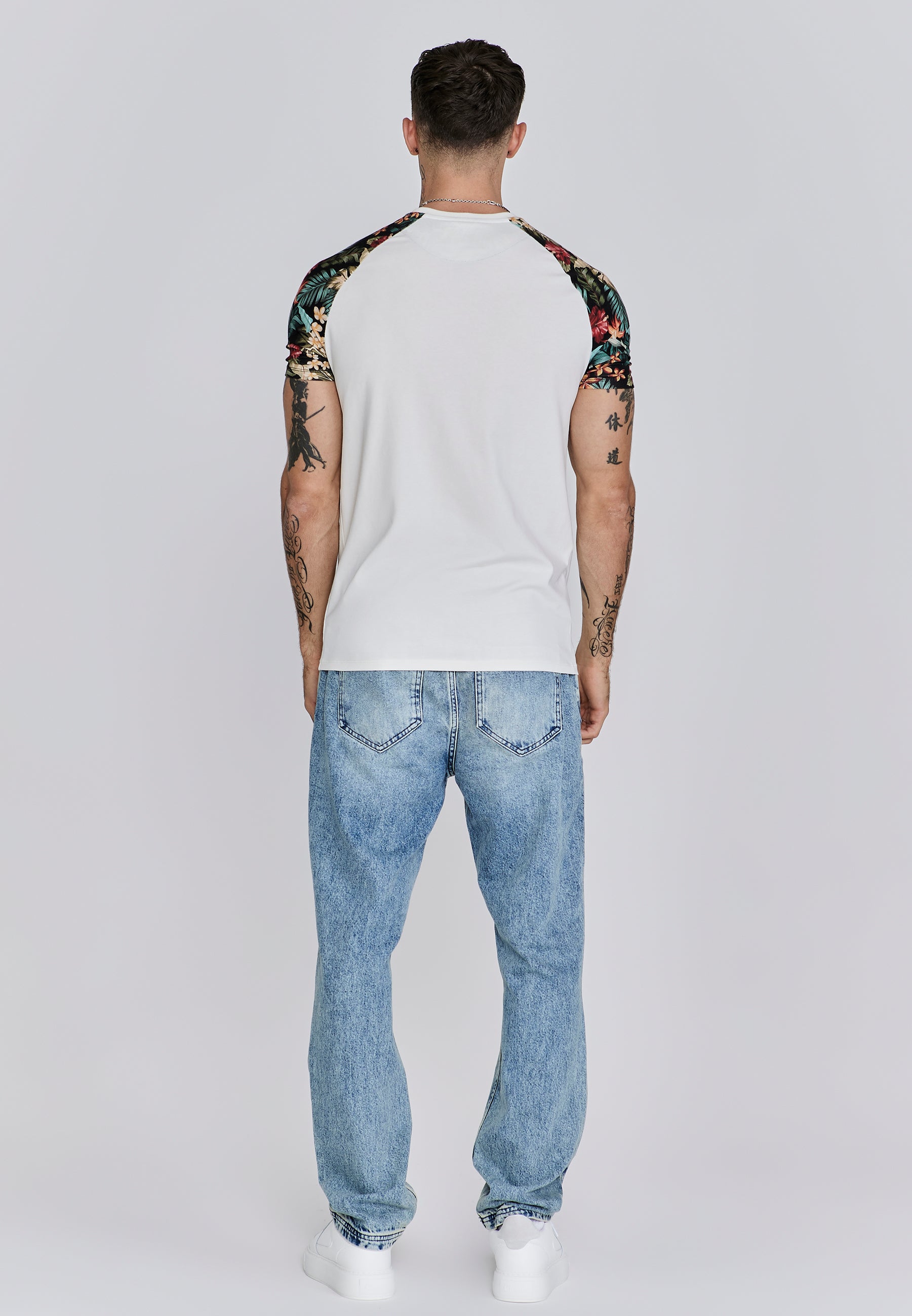 Maglietta raglan in ecrù T-shirt SikSilk