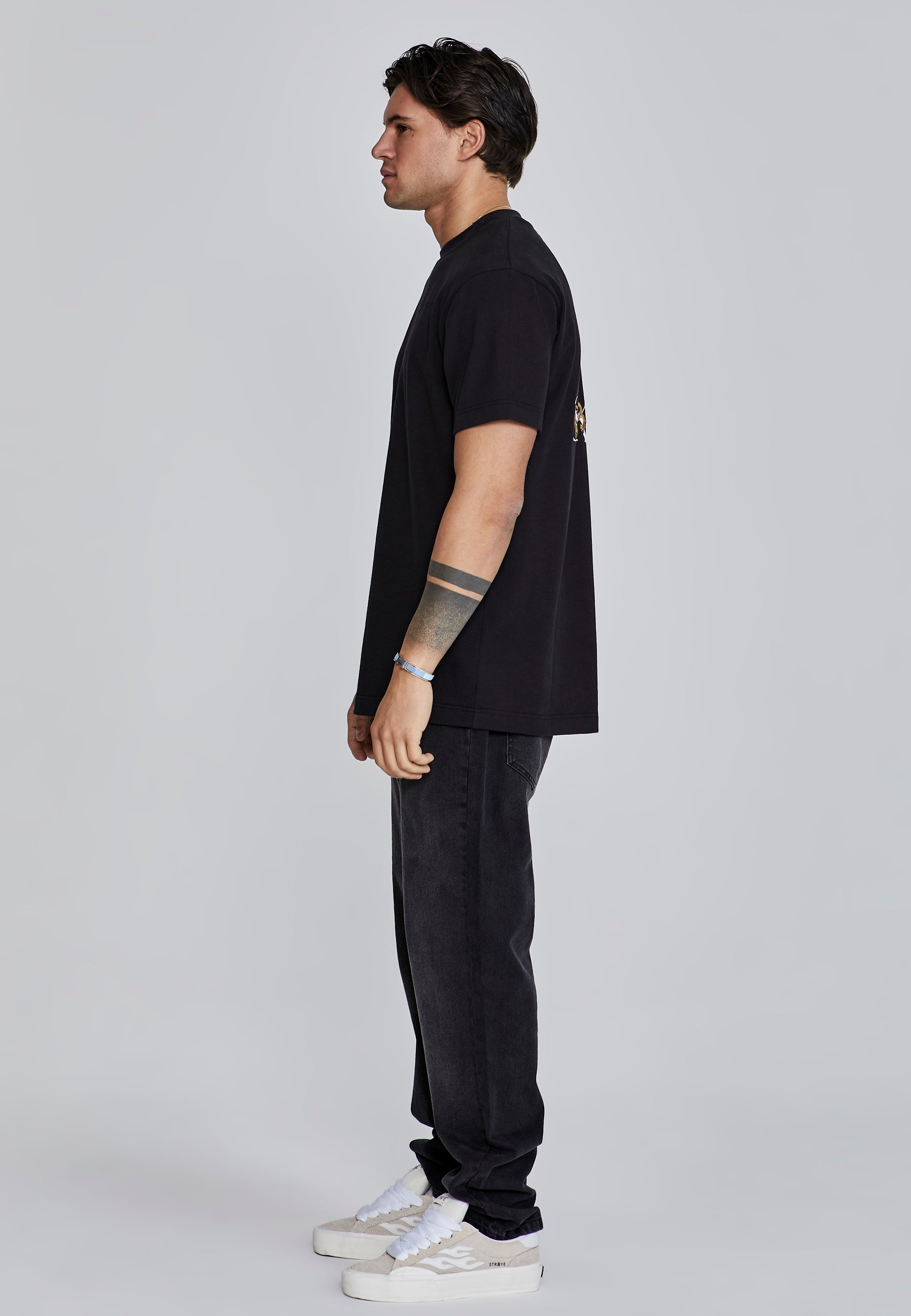 Maglietta Filigree in nero Magliette SikSilk