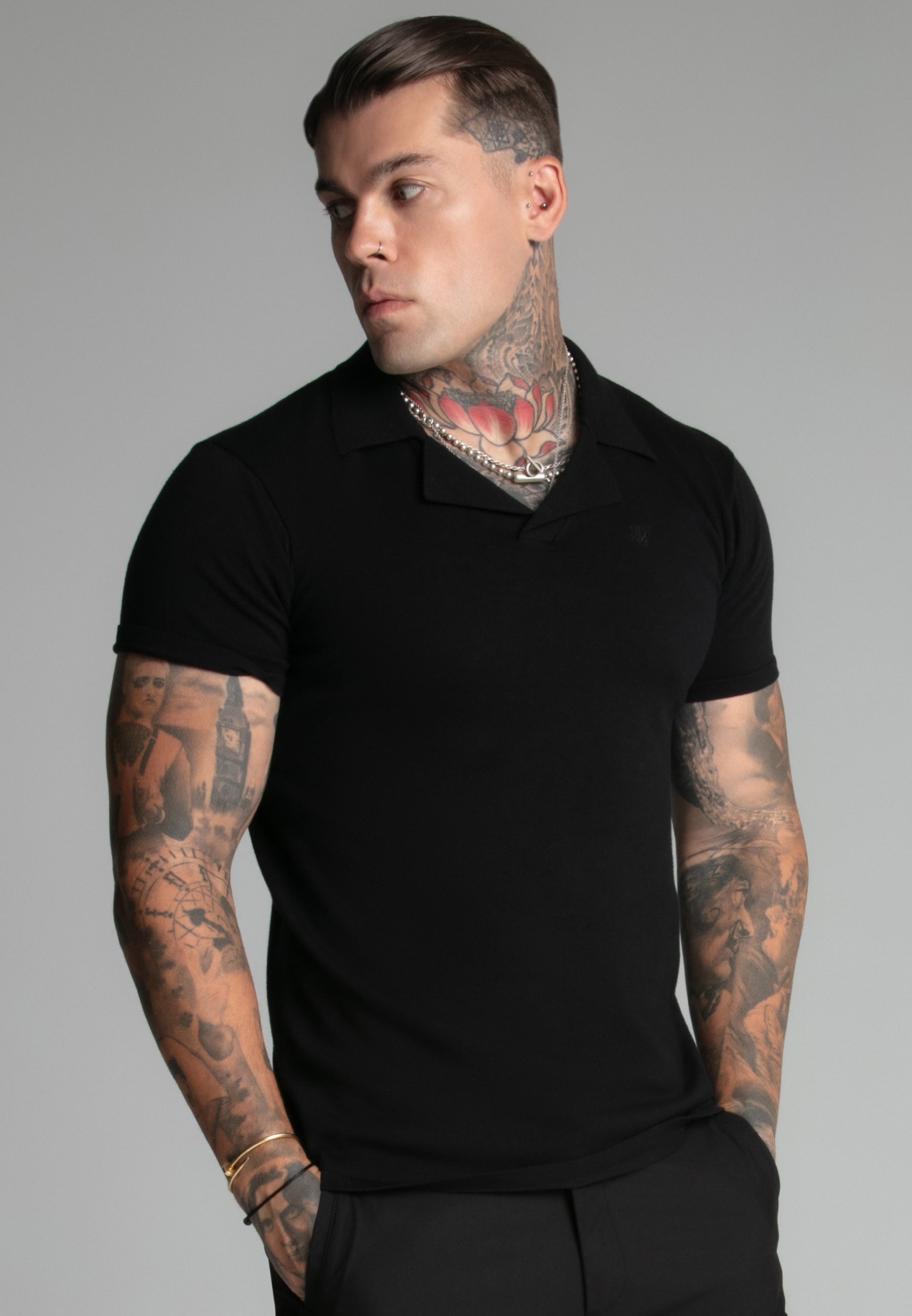 Polo con colletto Revere in nero Magliette SikSilk