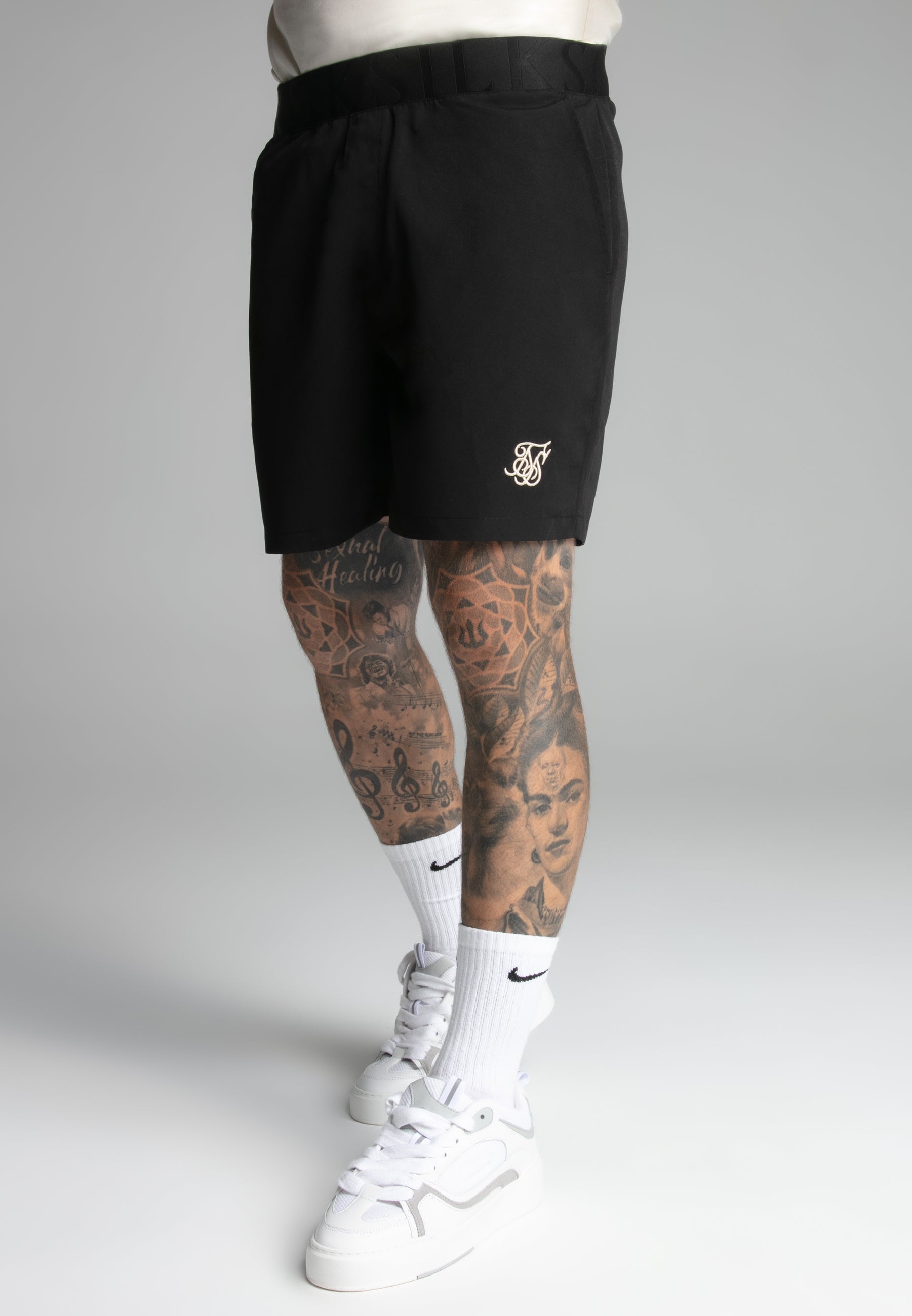 Pantaloncini da bagno in nero Pantaloncini da bagno SikSilk