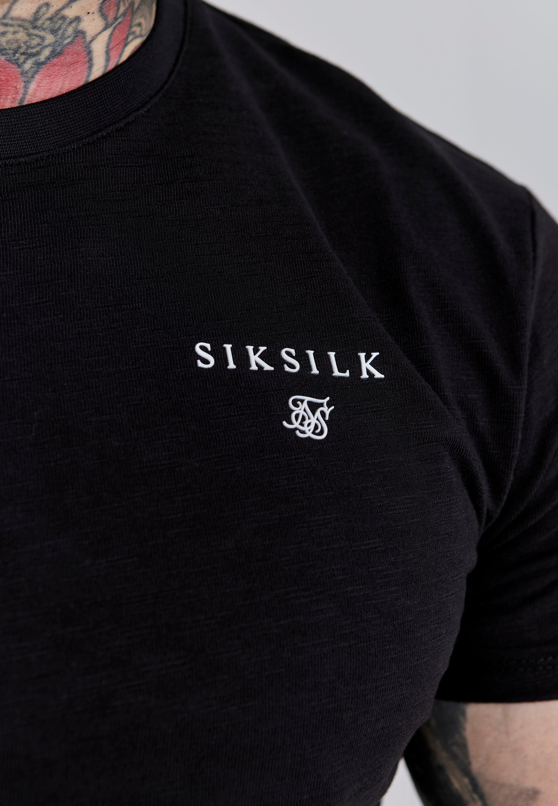 Maglietta dal taglio rilassato in nero Magliette SikSilk