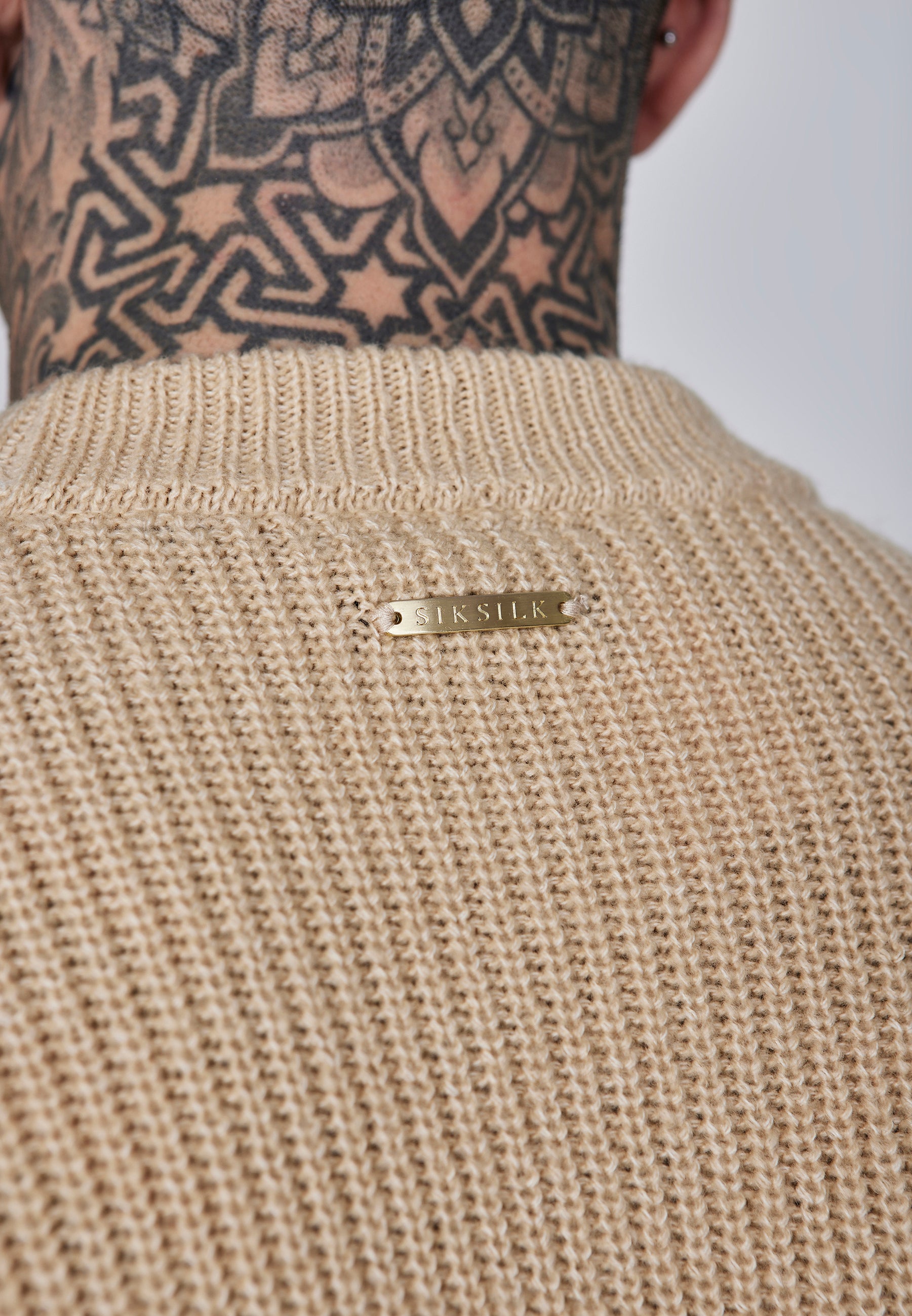 Maglione lavorato a maglia in Ecrù Maglioni SikSilk