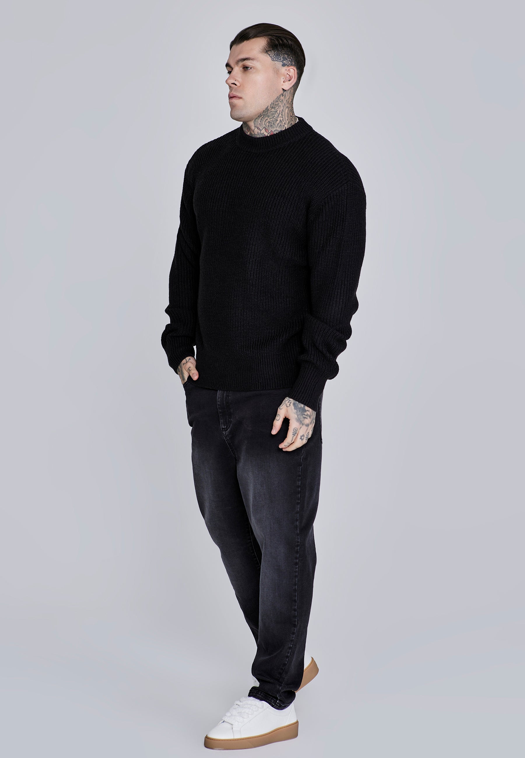 Maglione lavorato a maglia in nero Maglioni SikSilk
