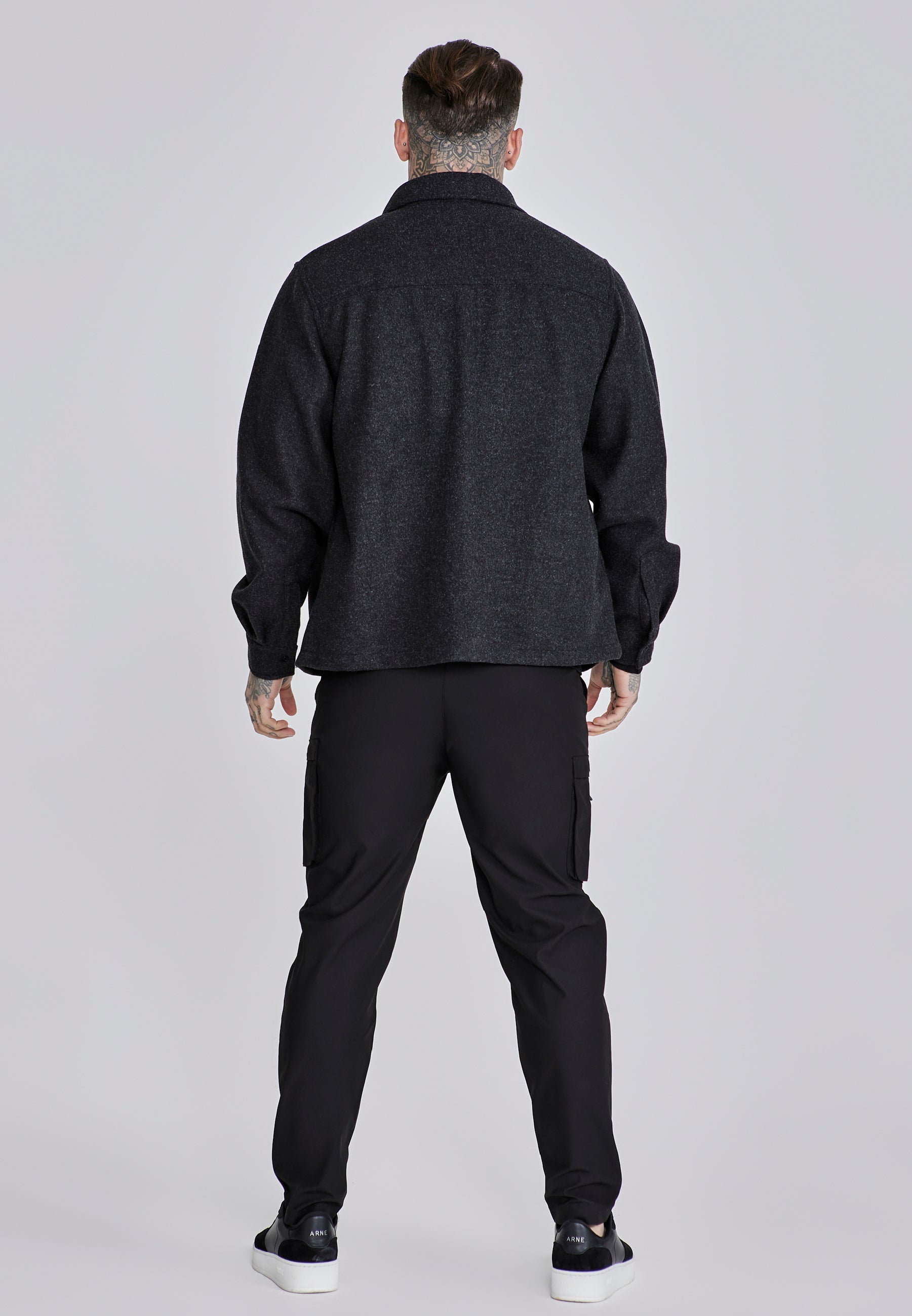 Camicia over in grigio scuro SikSilk