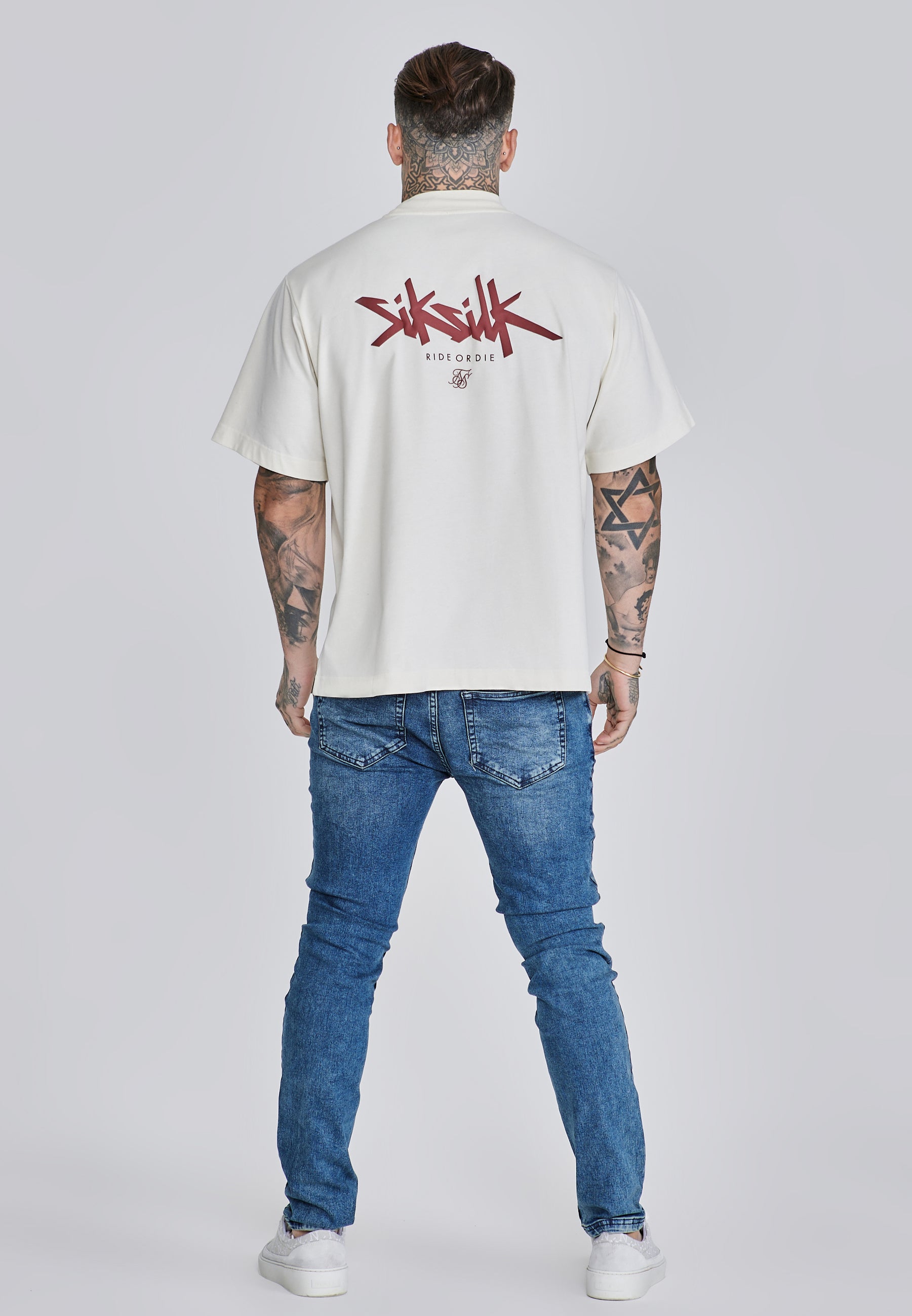 T-shirt oversize in ecru, rosso T-shirt SikSilk