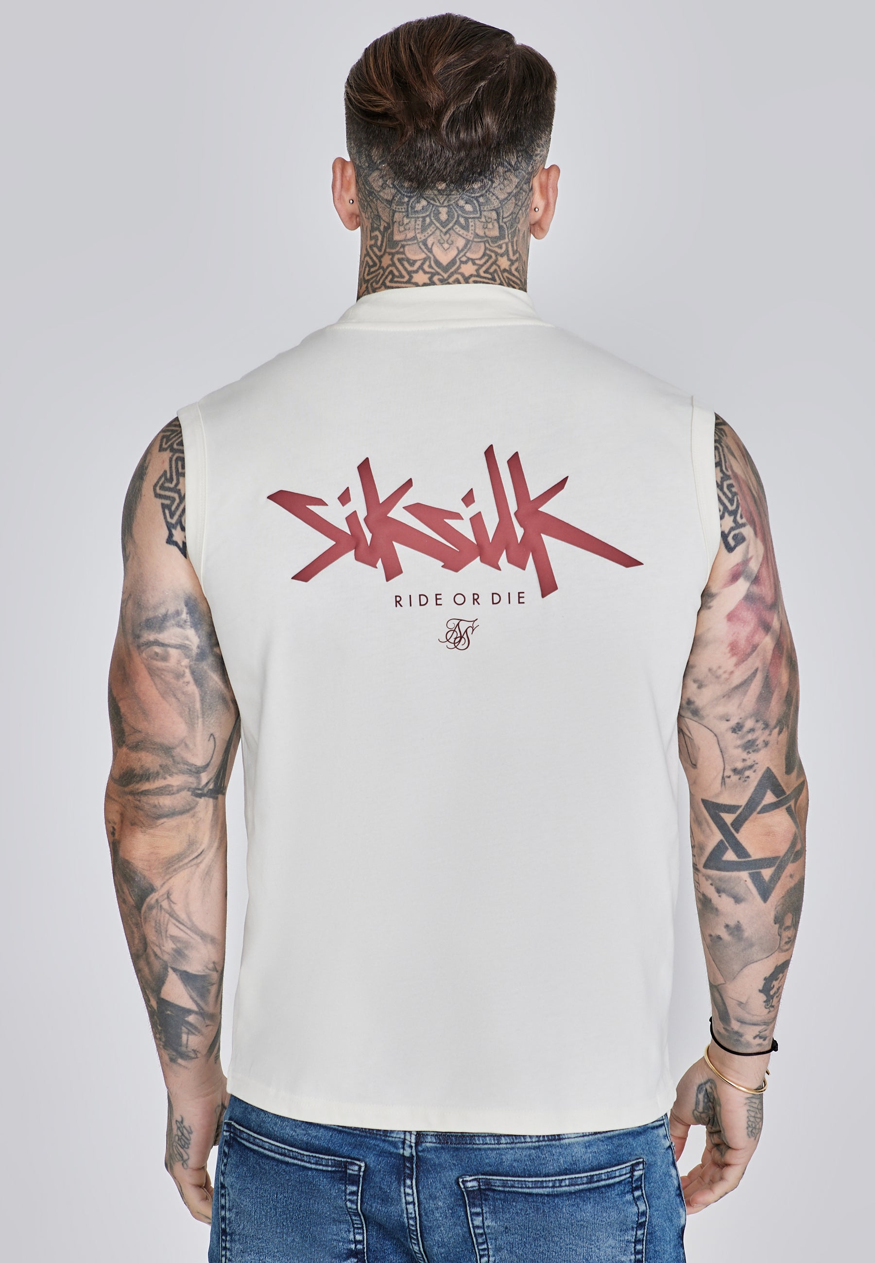 Gilet attivo in Ecrù, Magliette rosse SikSilk