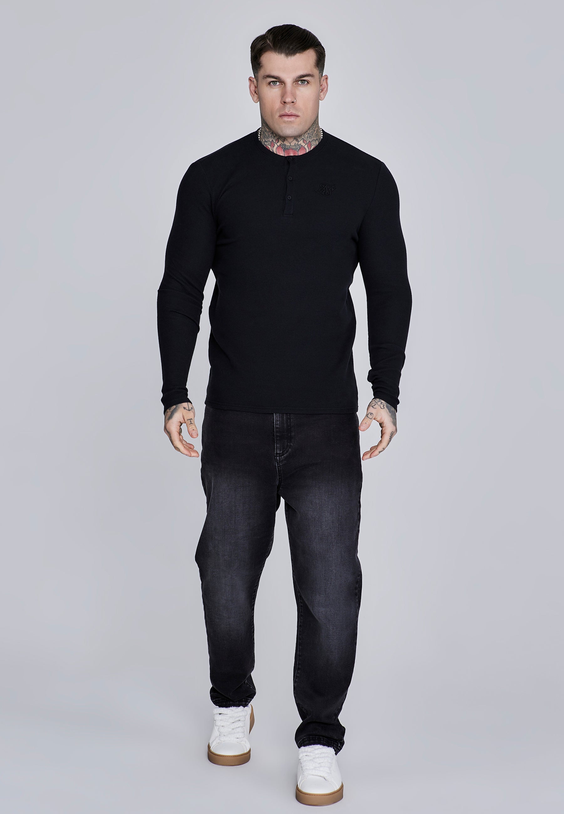Maglietta Henley in nero Magliette SikSilk