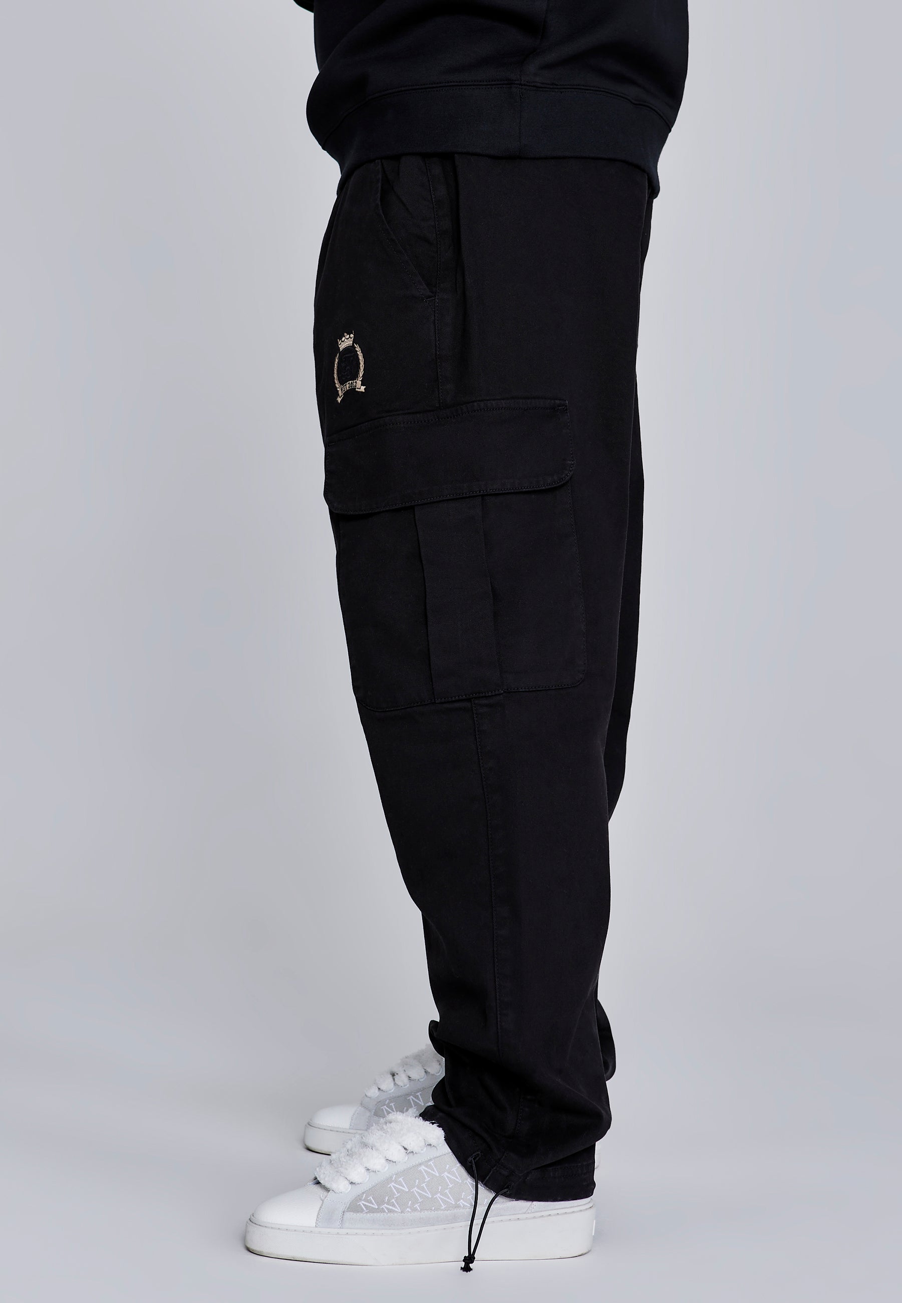 Pantaloni neri Cargos loose fit SikSilk