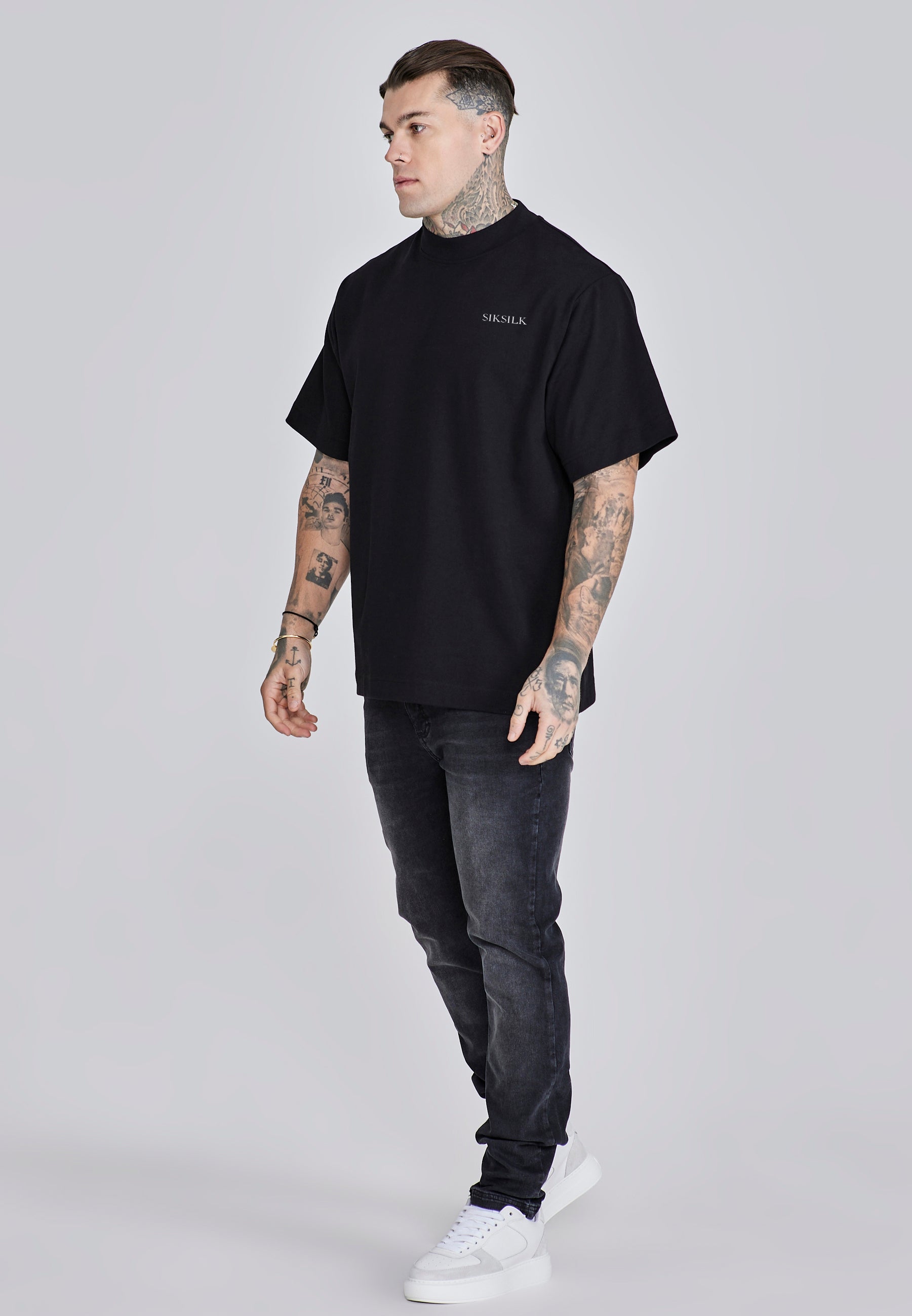 Maglietta grafica in nero Magliette SikSilk